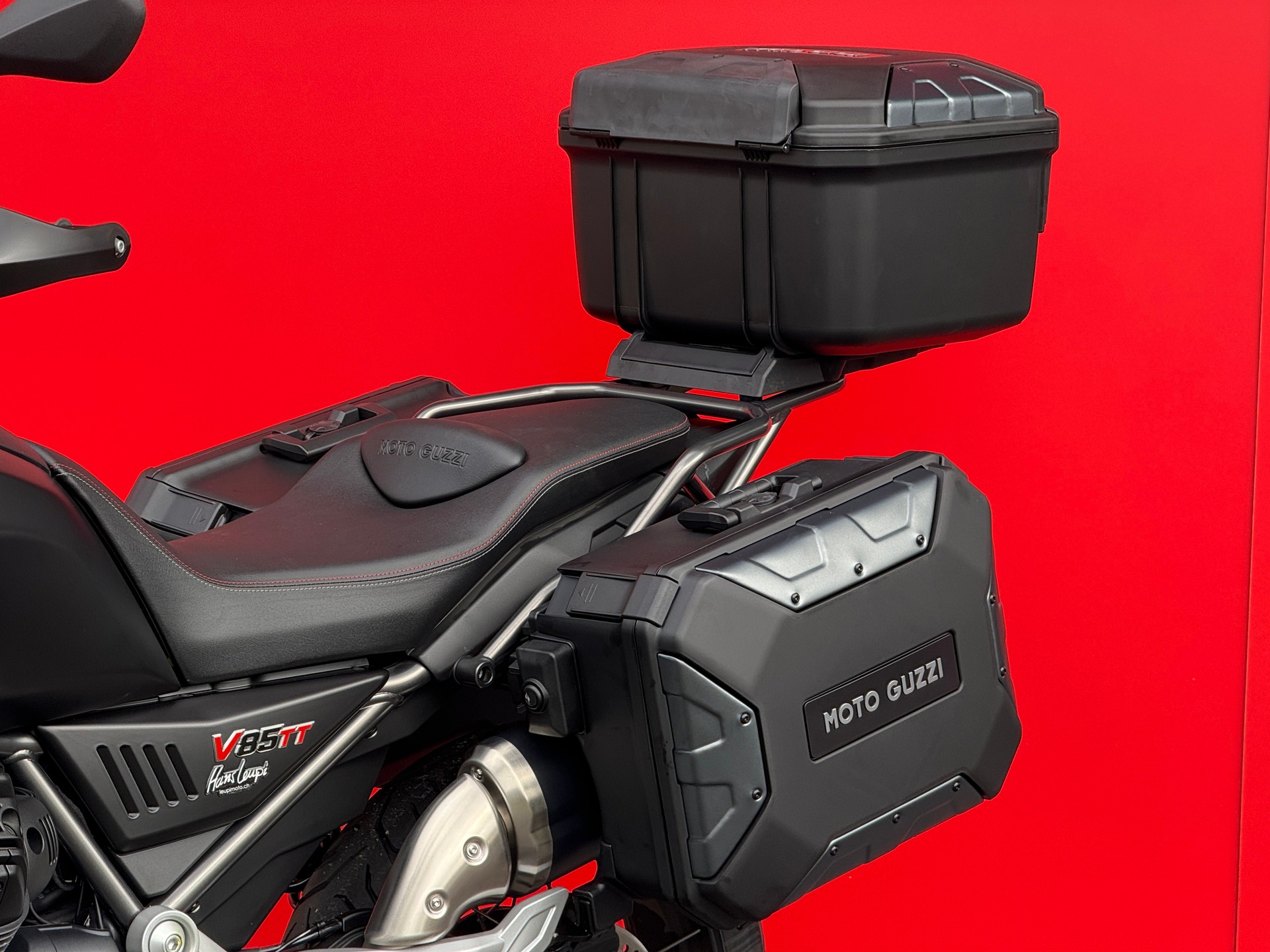 MOTO GUZZI V85 TT Touring (35kW)-image-12