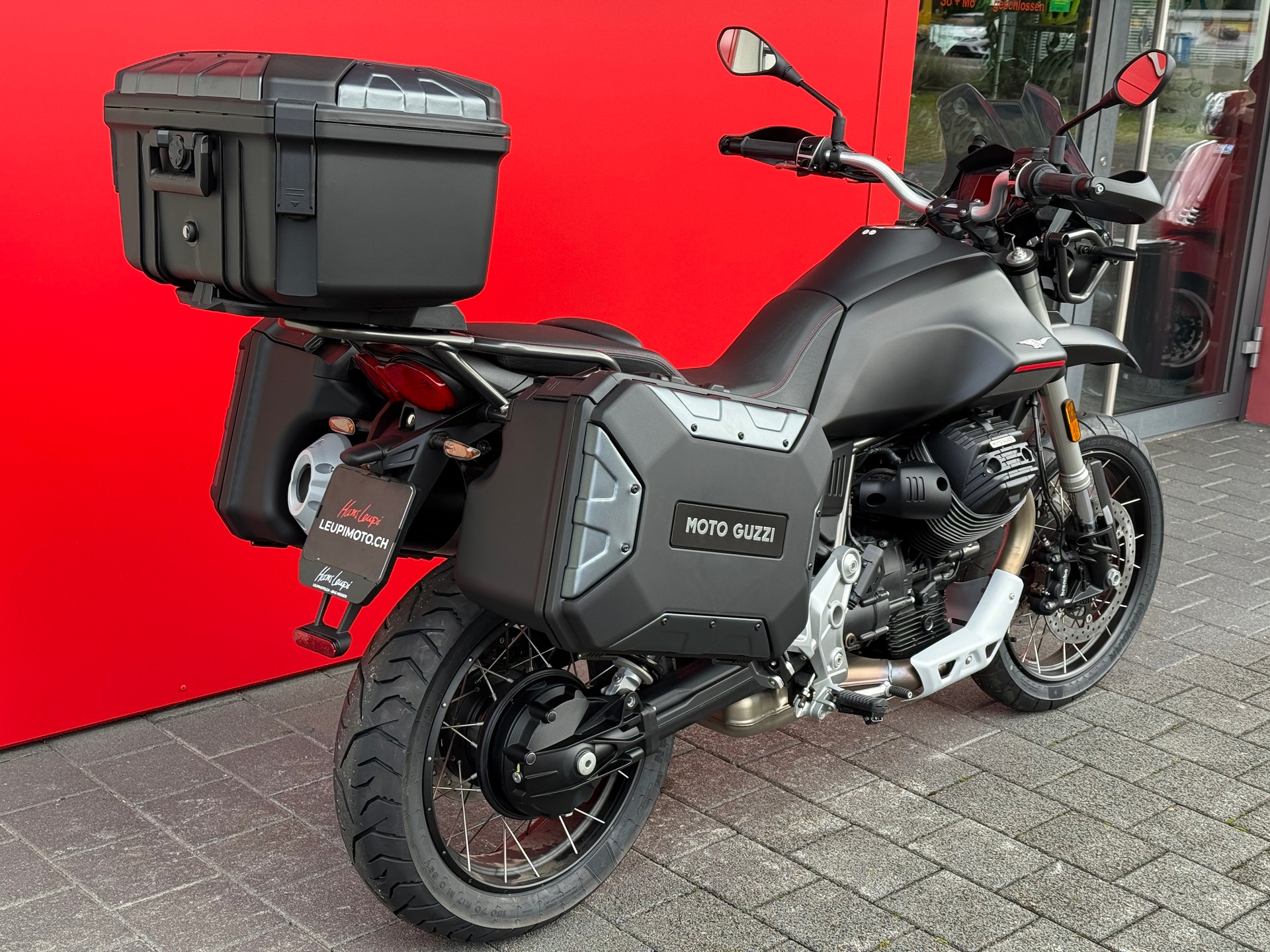 MOTO GUZZI V85 TT Touring (35kW)-image-6