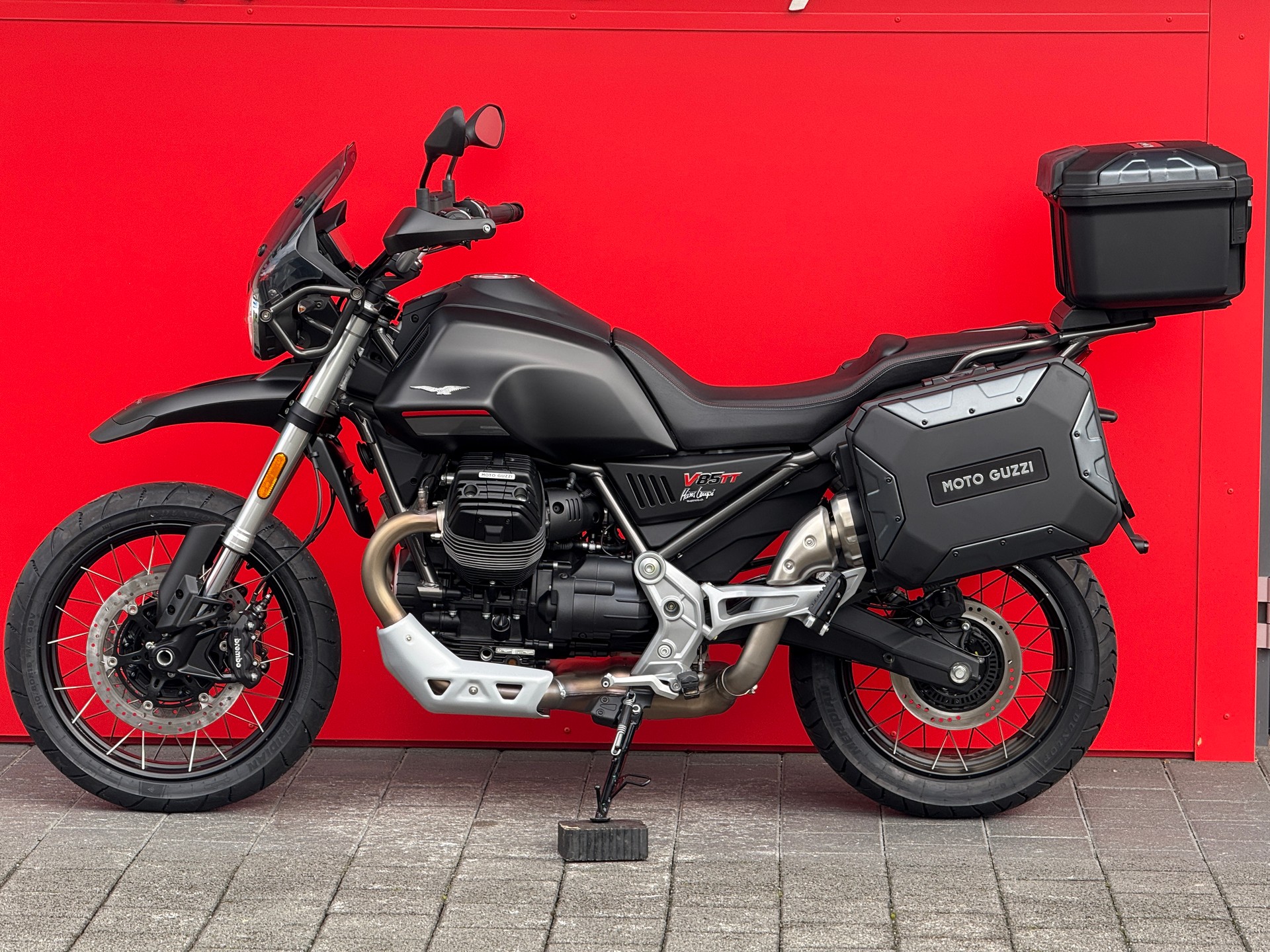 MOTO GUZZI V85 TT Touring (35kW)-image-15