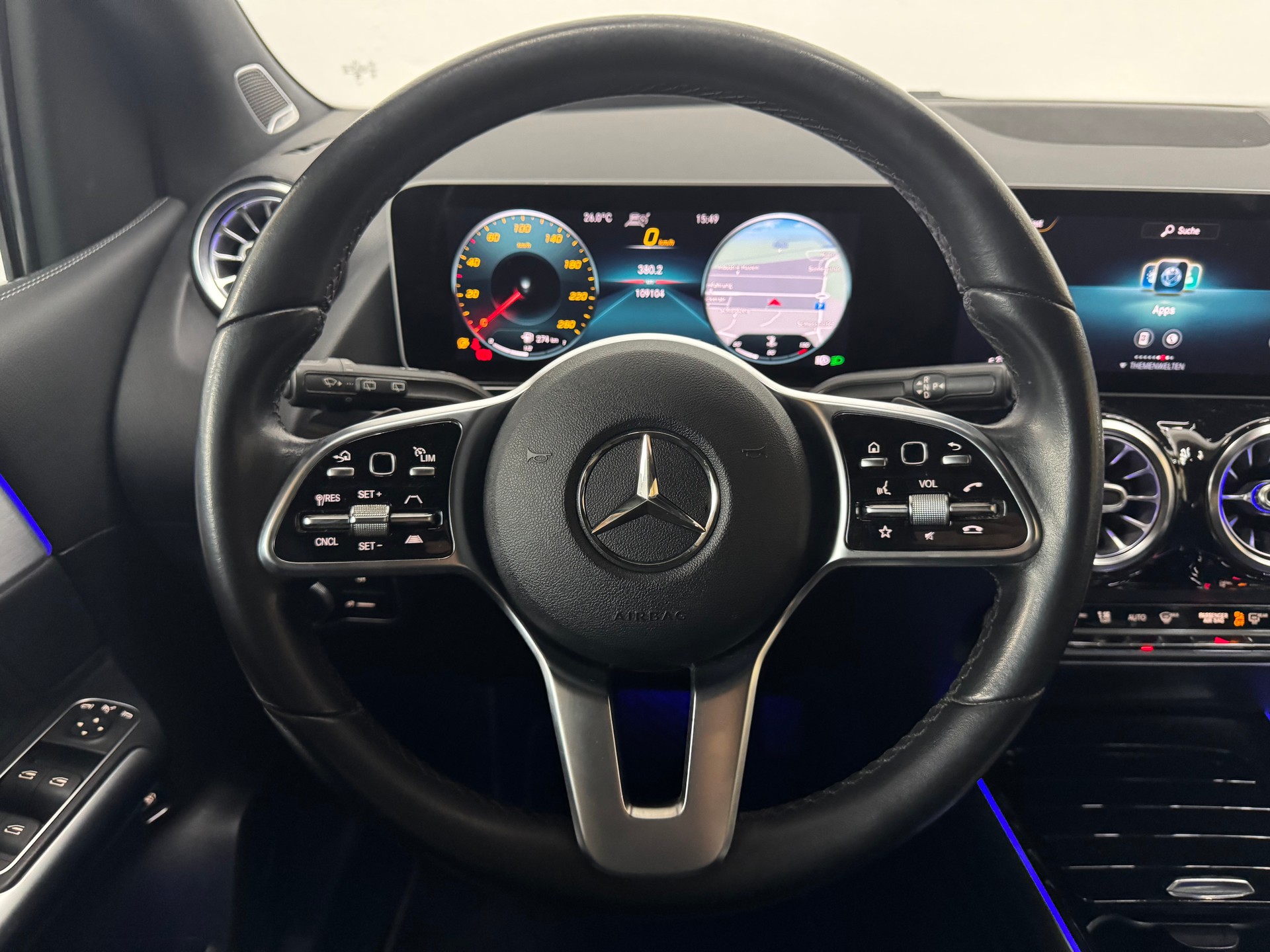MERCEDES-BENZ B 200 d Night Star 8G-DCT-image-15