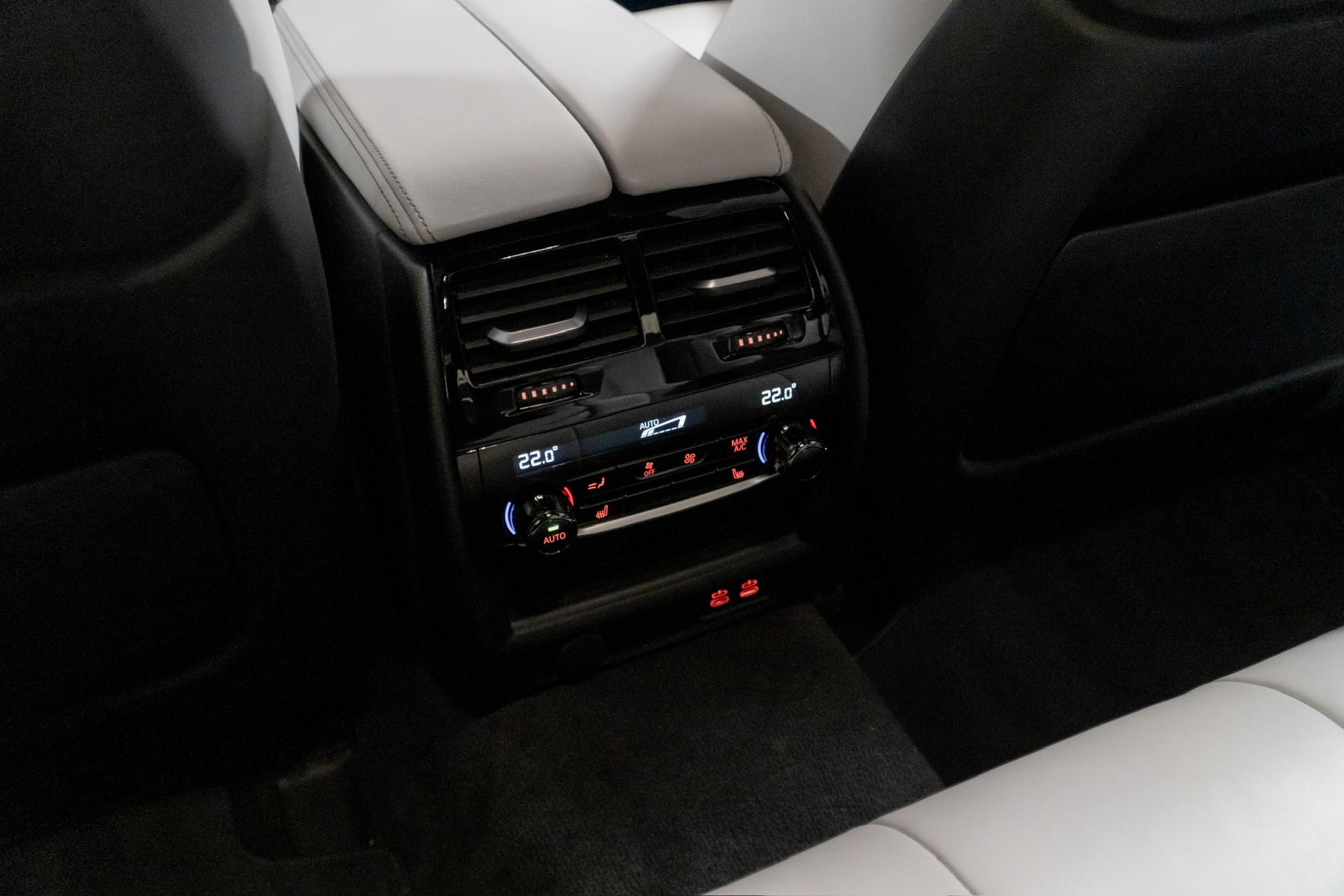 BMW M5 xDrive Competition Drivelogic-image-9