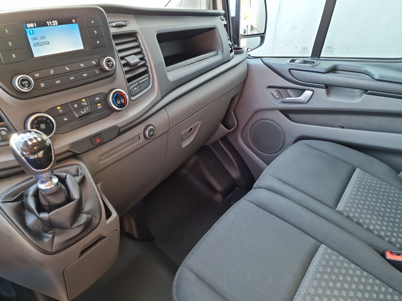 FORD Transit C Van 300 L2H2 2.0 TDCi 105 Trend-image-5