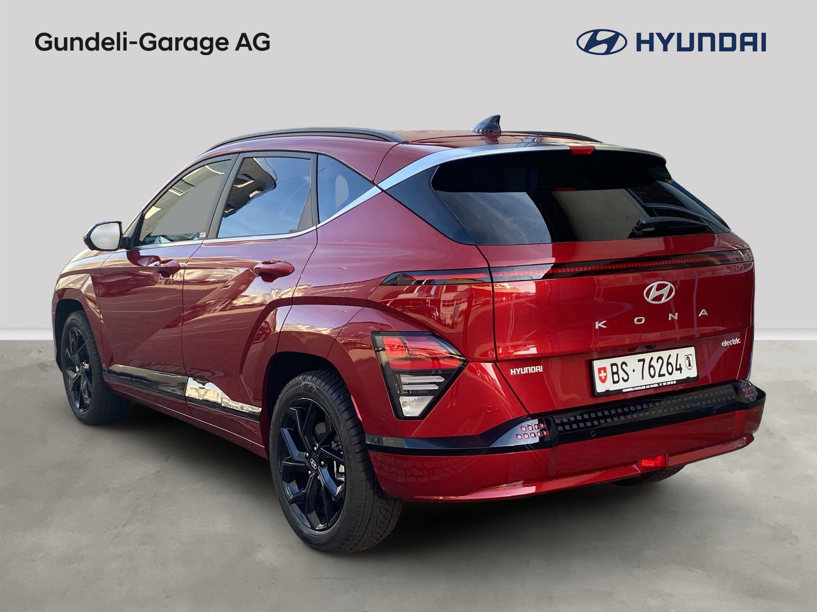 HYUNDAI Kona EV 65.4 kWh Amplia-image-2