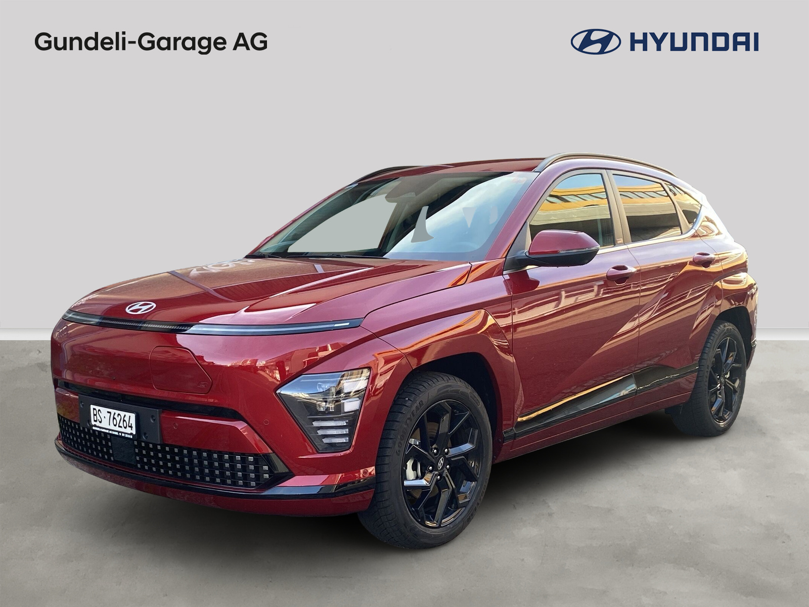 HYUNDAI Kona EV 65.4 kWh Amplia-image-0