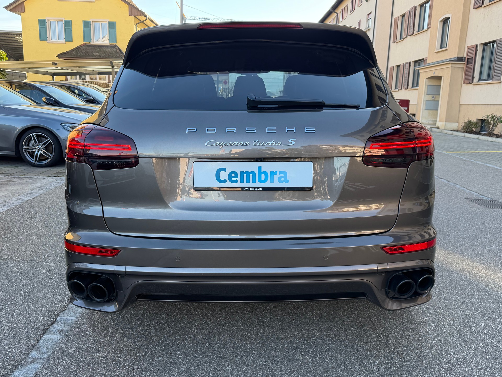 PORSCHE Cayenne Turbo S-image-6