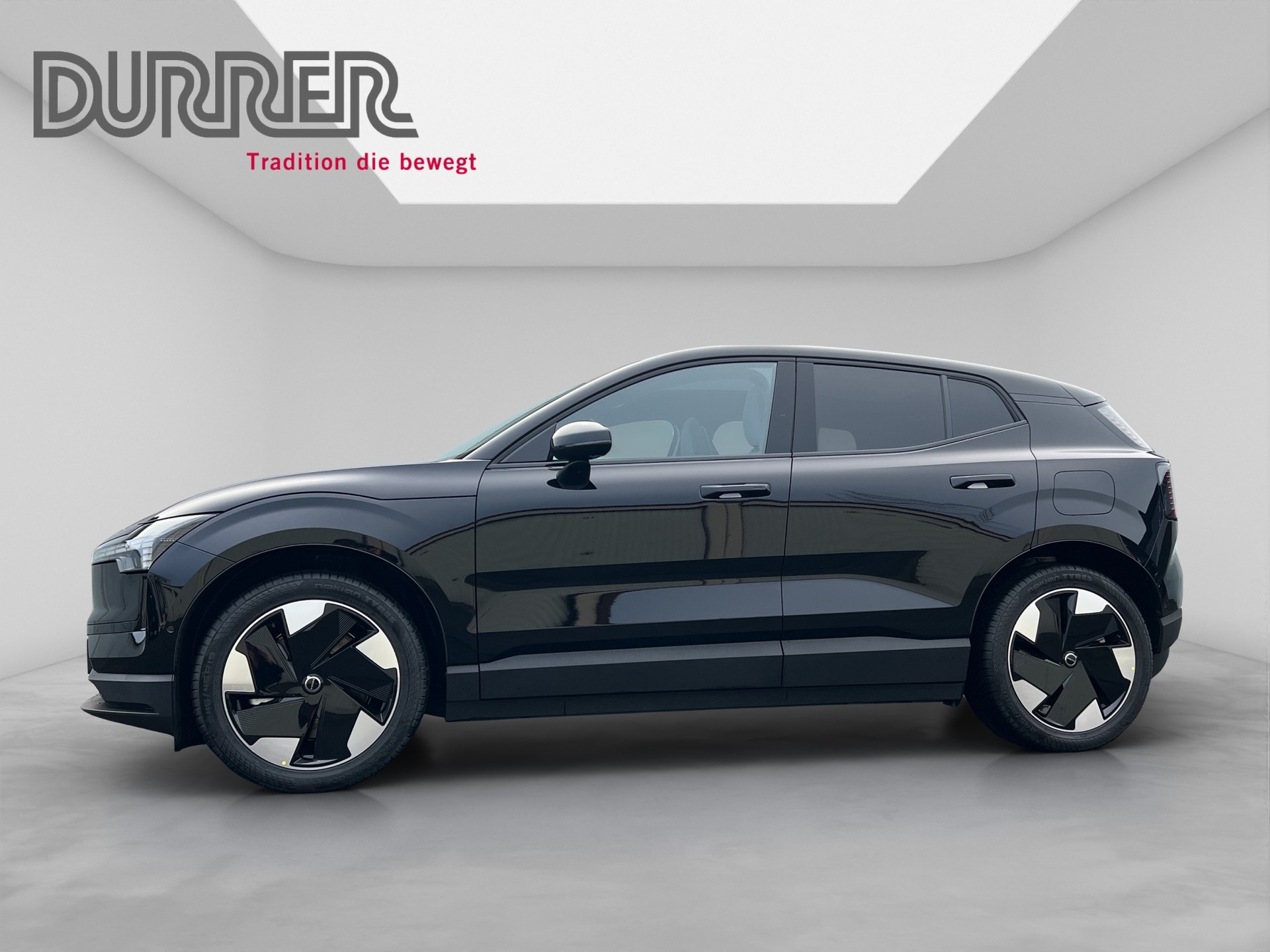 VOLVO EX30 E60 Twin Ultra Performance AWD-image-1