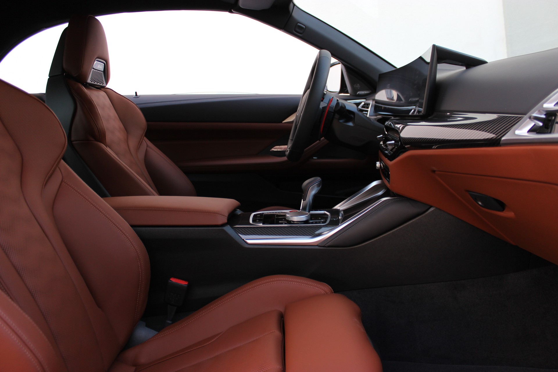 BMW M4 Cabrio Competition M xDrive Individual macadamia *1.9%-LEASINGAKTION* 🏖️JUNI-ANGEBOT🏖️-showroom-element-3