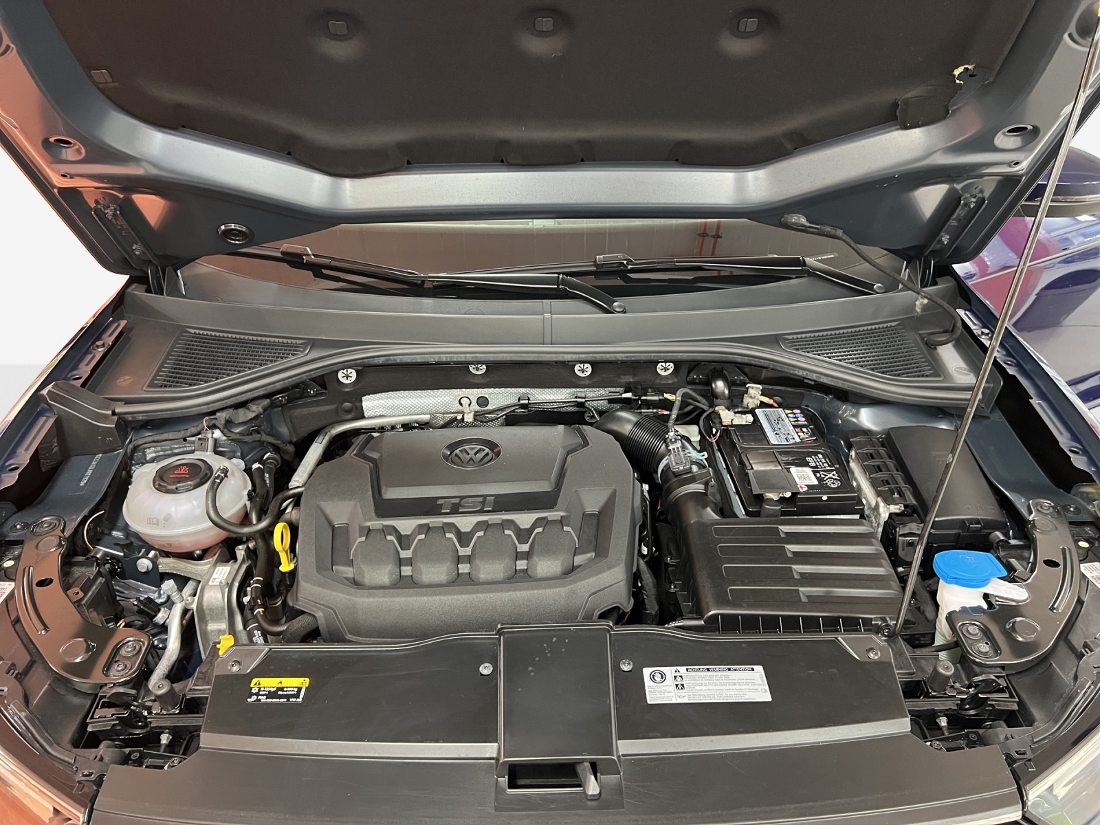 VW T-Roc 2.0 TSI Sport DSG 4Motion-image-14