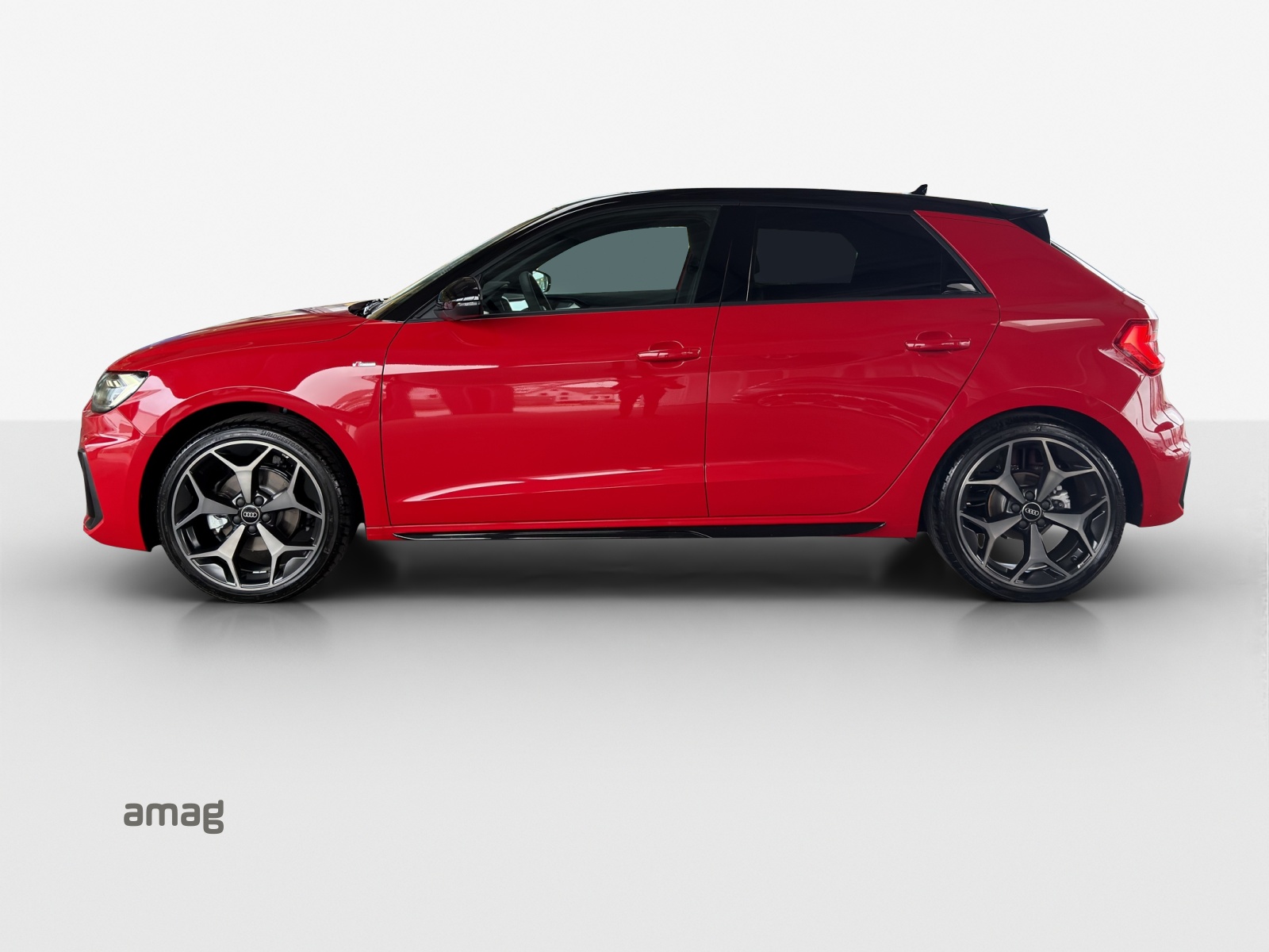 AUDI A1 Sportback 30 TFSI S Line Attraction S-tronic-image-1