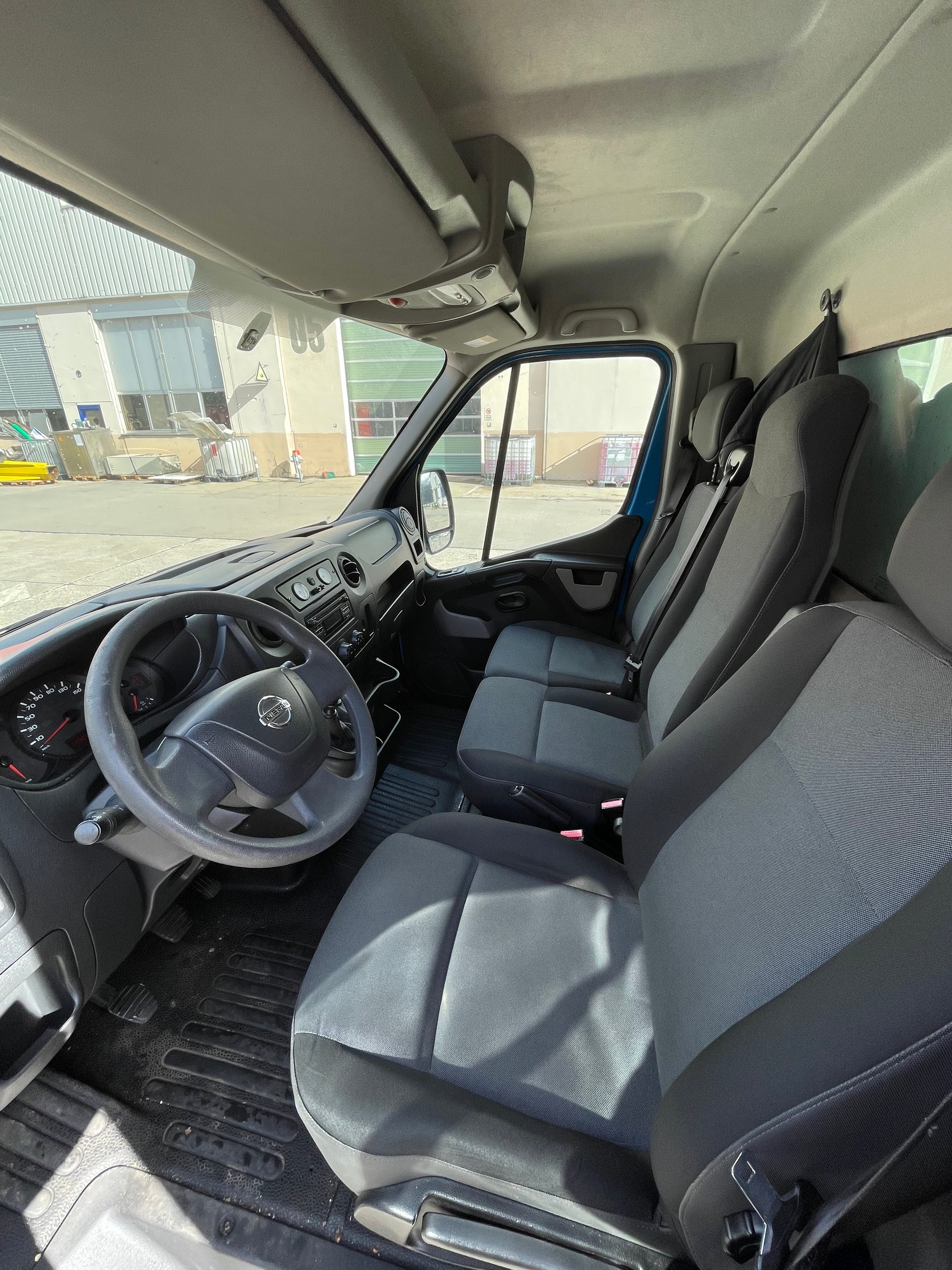 NISSAN NV400 F35.13 L2H1 FWD Pro | Hebebühne | Koffer-image-3