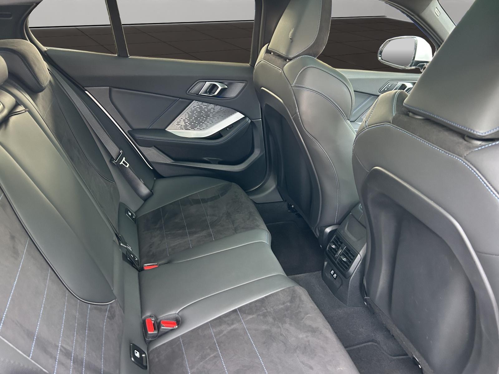 BMW 123 xDrive-image-10
