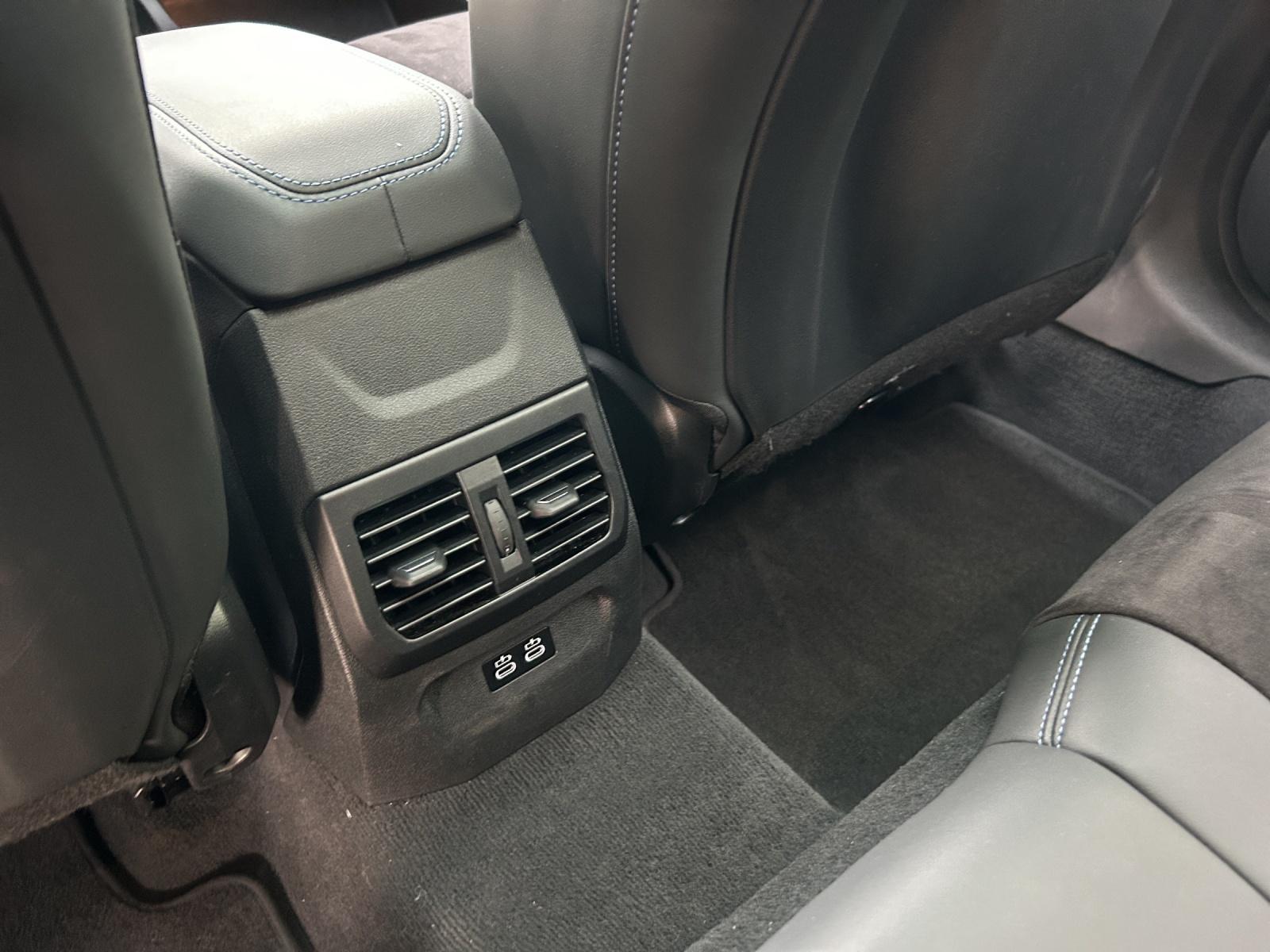 BMW 123 xDrive-image-21