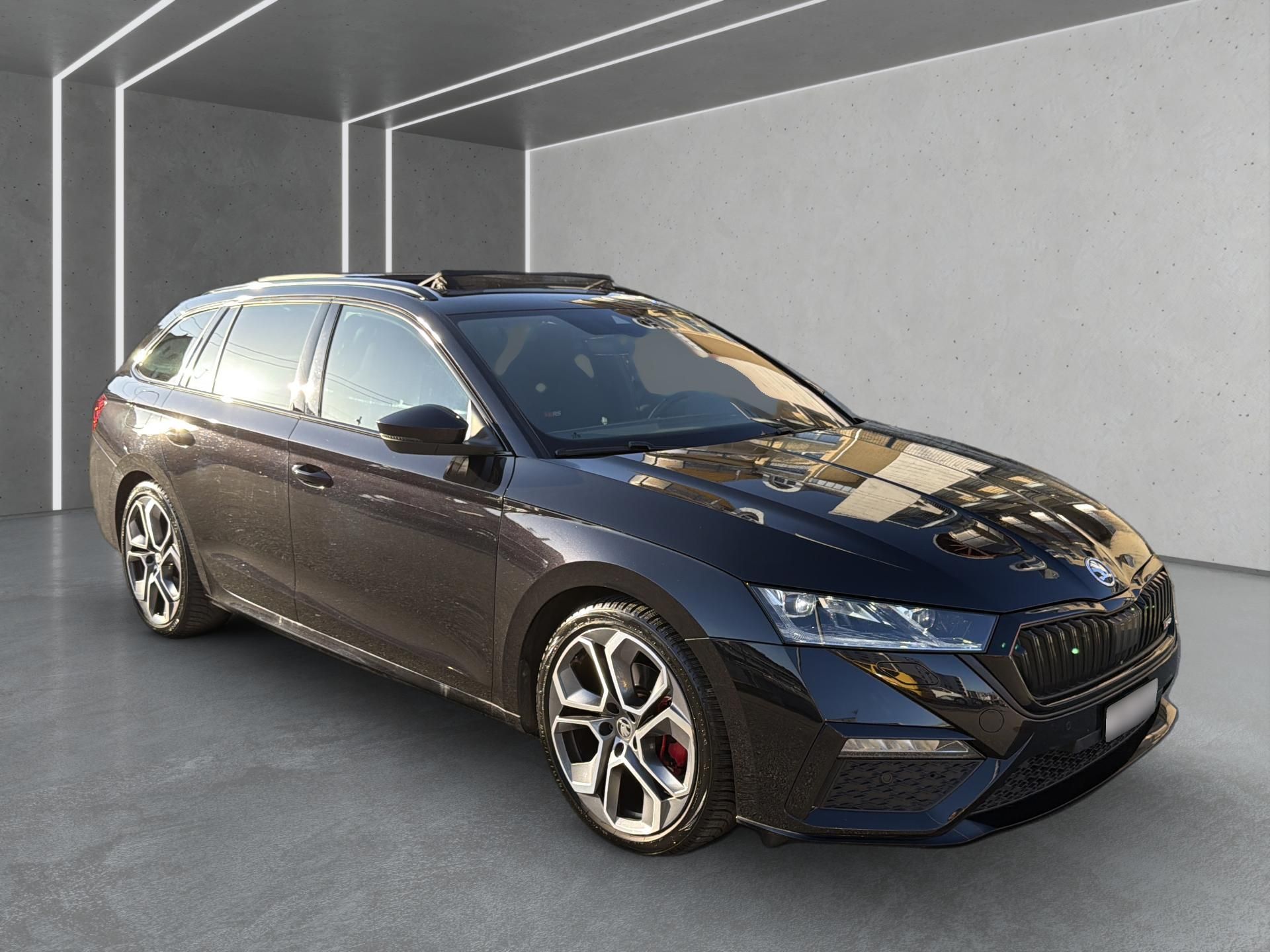 SKODA Octavia Combi 2.0 TDI DSG RS 4x4-image-7