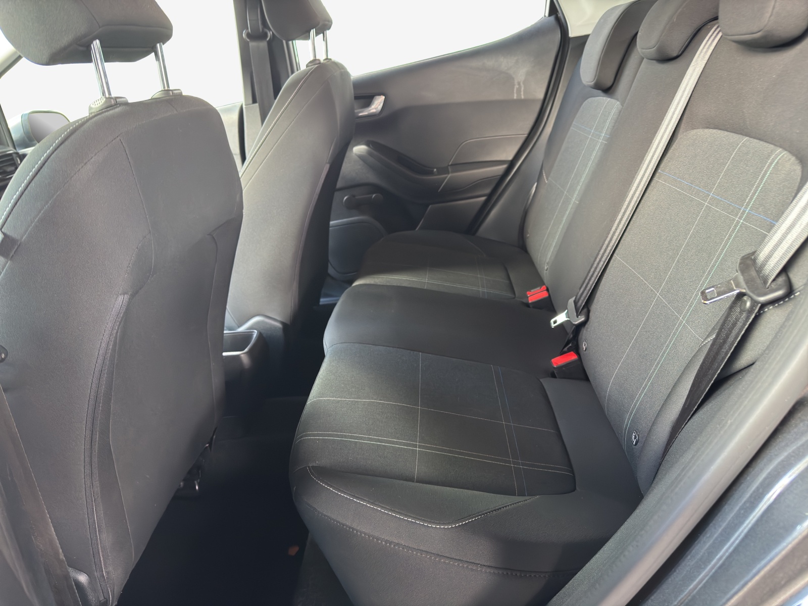 FORD Fiesta 1.0 SCTi Vignale-image-11