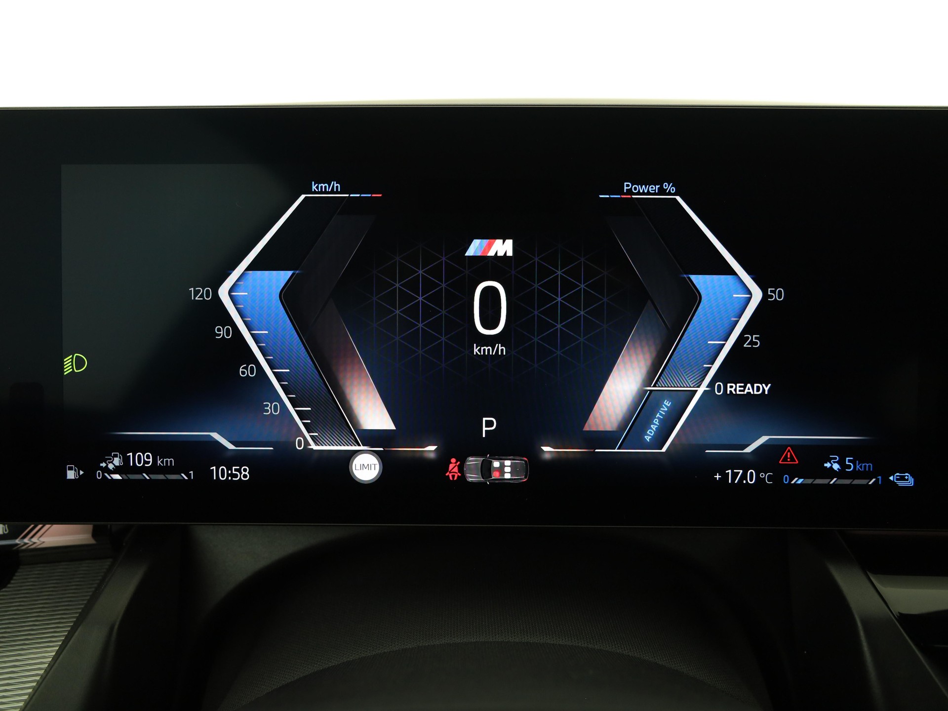 BMW 530e xDrive Touring-image-19
