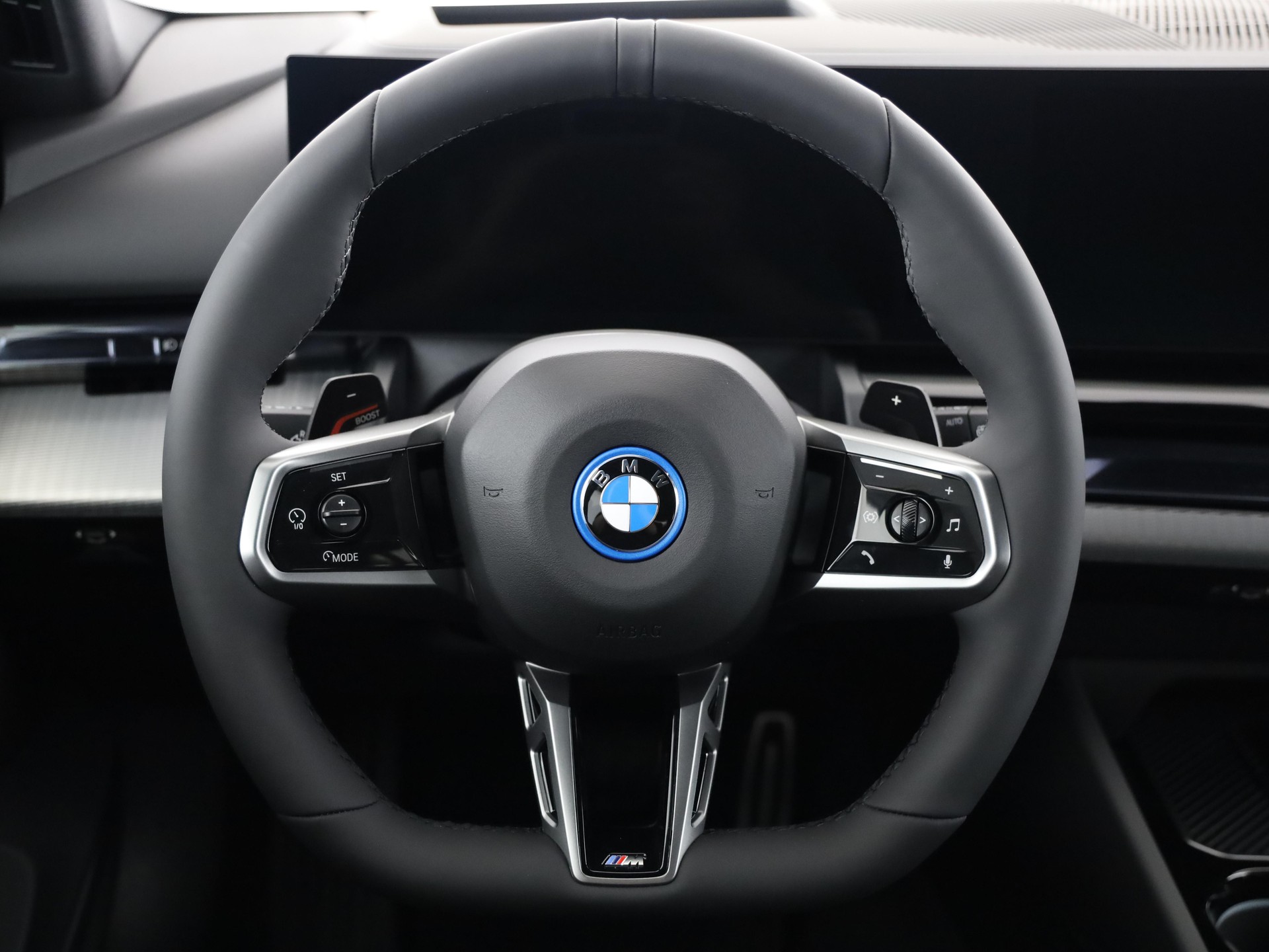 BMW 530e xDrive Touring-image-18