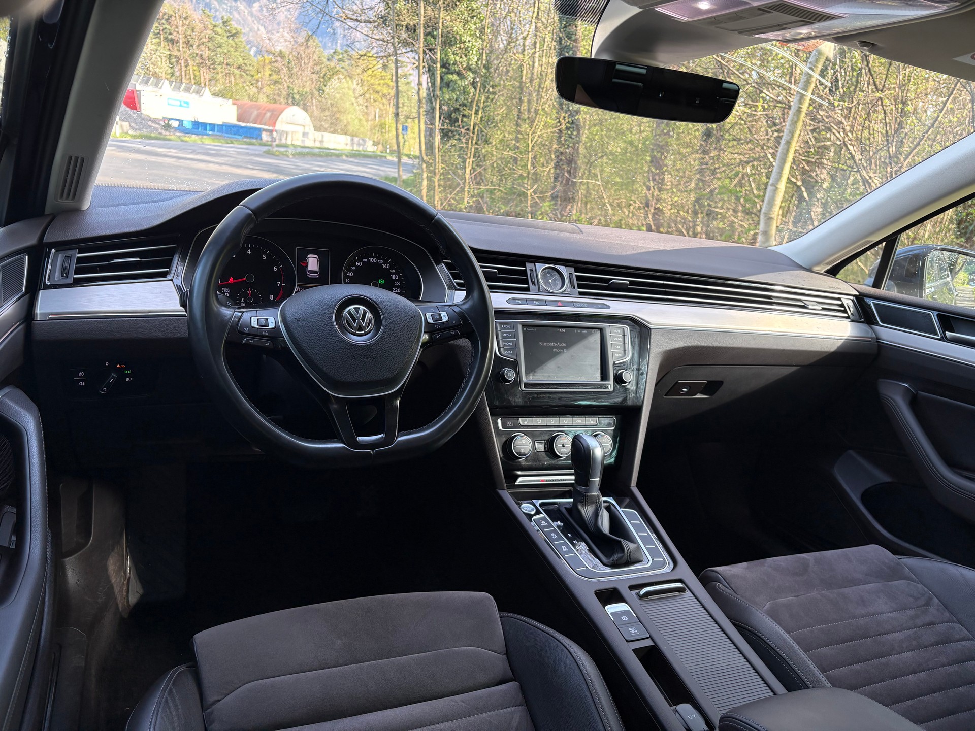 VW Passat Variant 2.0 TSI BMT Highline 4Motion DSG-image-5
