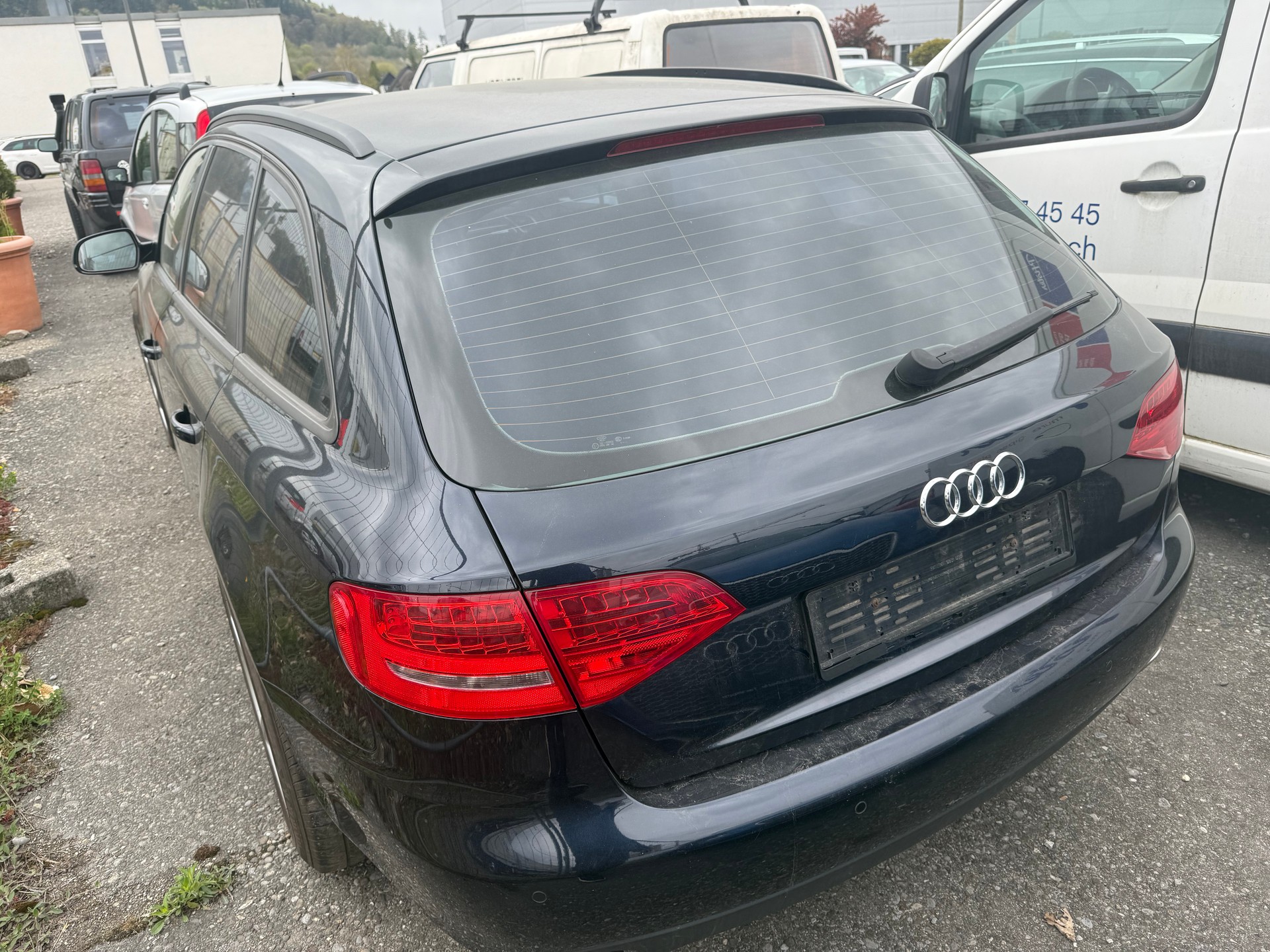 AUDI A4 Avant 3.0 TDI quattro S-tronic-image-3