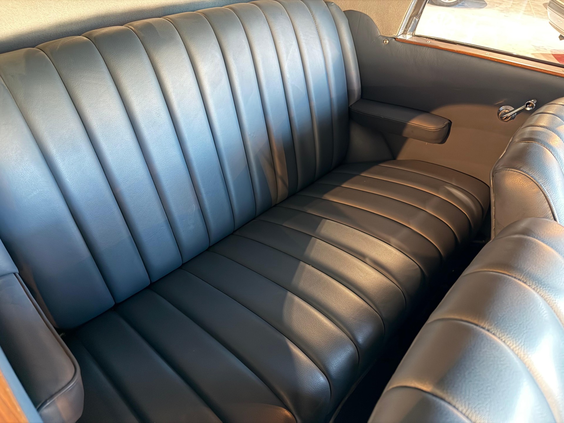 MERCEDES-BENZ 170 V Cabrio-image-12