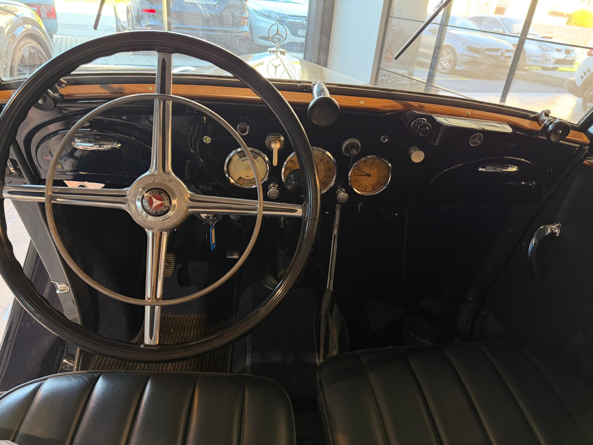 MERCEDES-BENZ 170 V Cabrio-image-11
