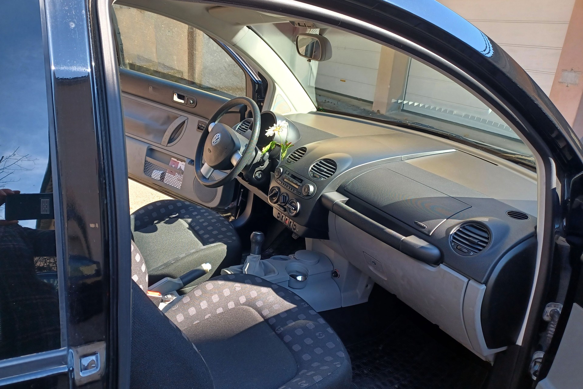 VW Beetle 2.0-image-2