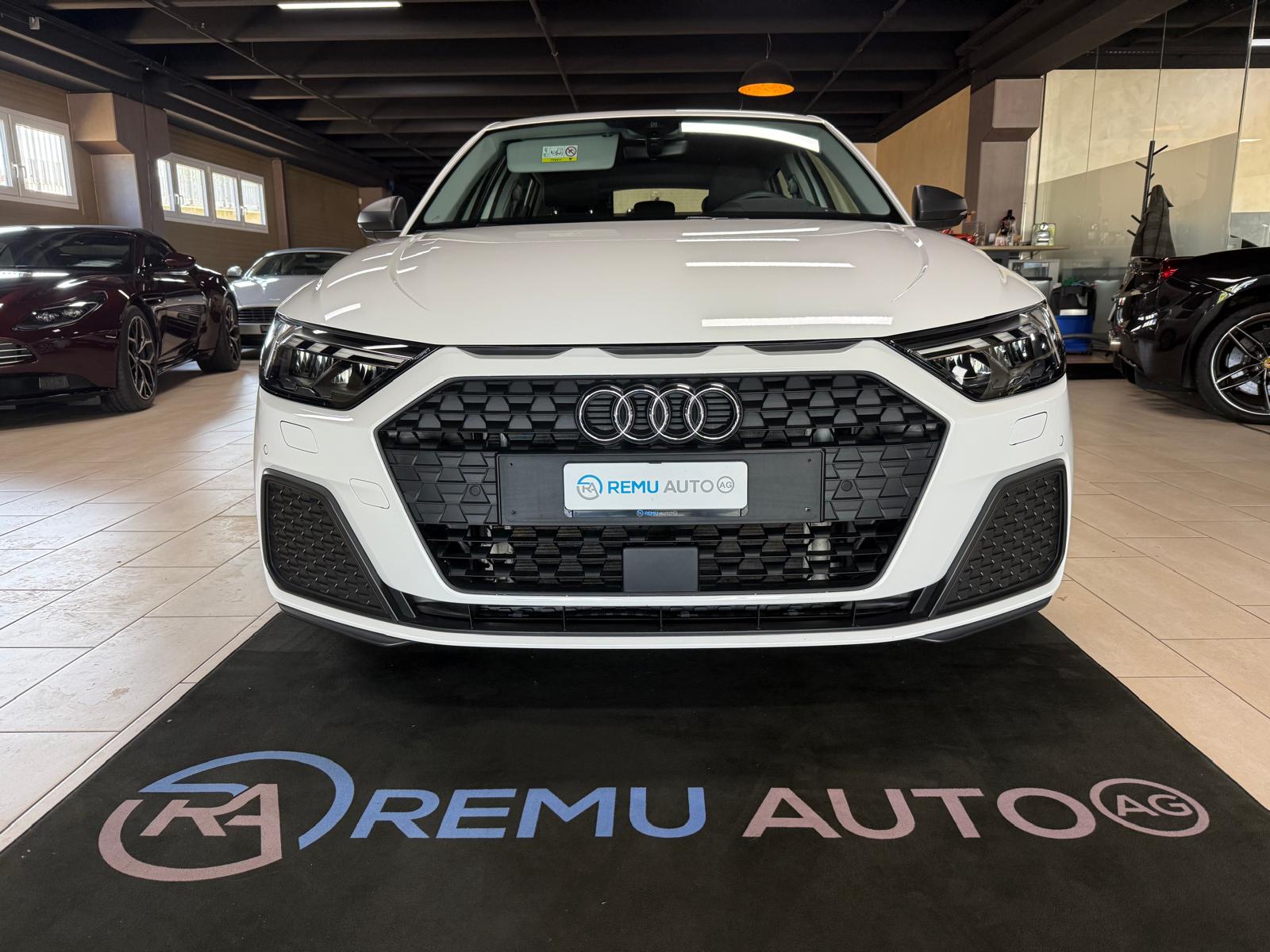 AUDI A1 Sportback 30 TFSI S-tronic-image-15