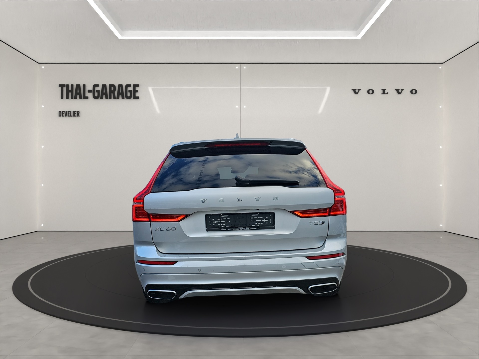 VOLVO XC60 2.0 T8 TE R-Design eAWD-image-2