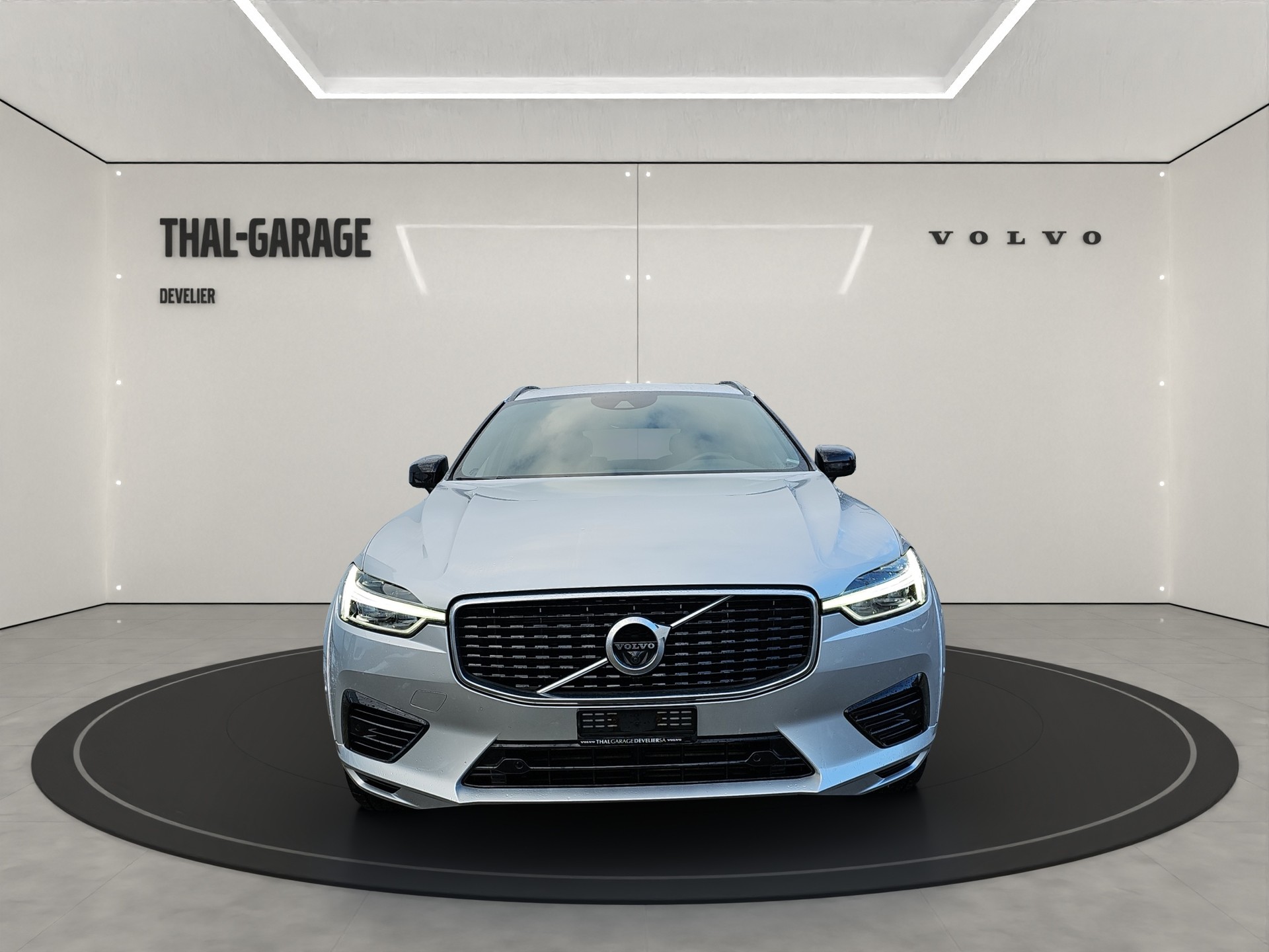 VOLVO XC60 2.0 T8 TE R-Design eAWD-image-1