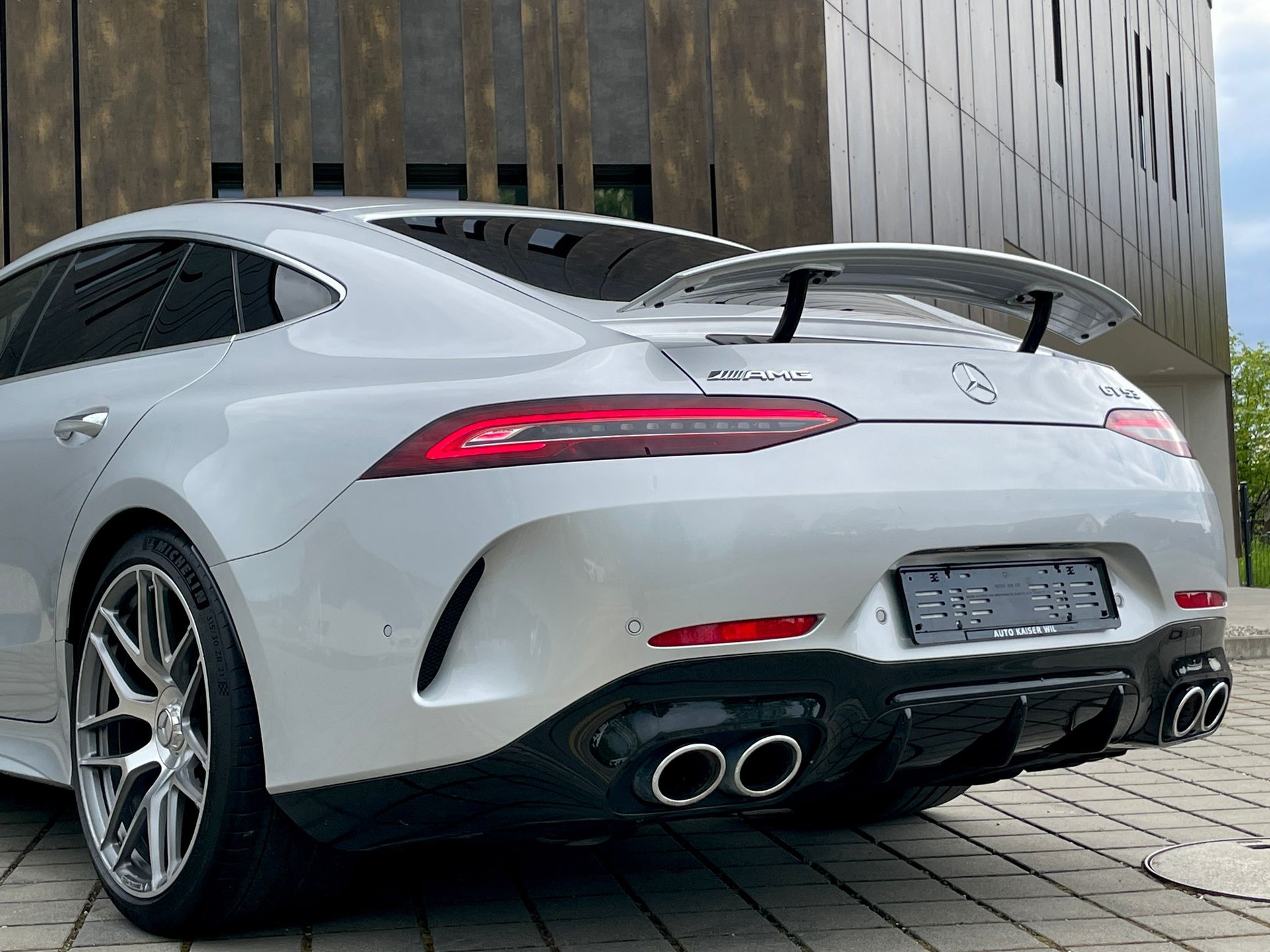MERCEDES-BENZ AMG GT 4 53 4Matic+ Speedshift TCT-image-13