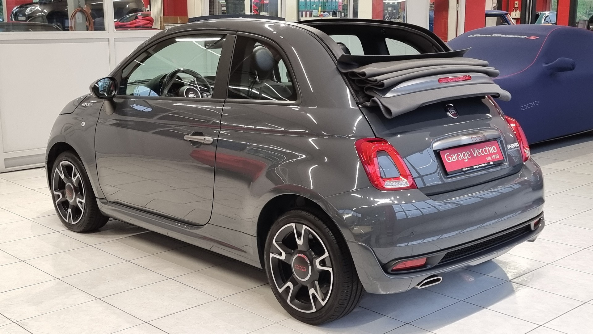 FIAT 500 C 1.0 Hybrid Sport-image-3