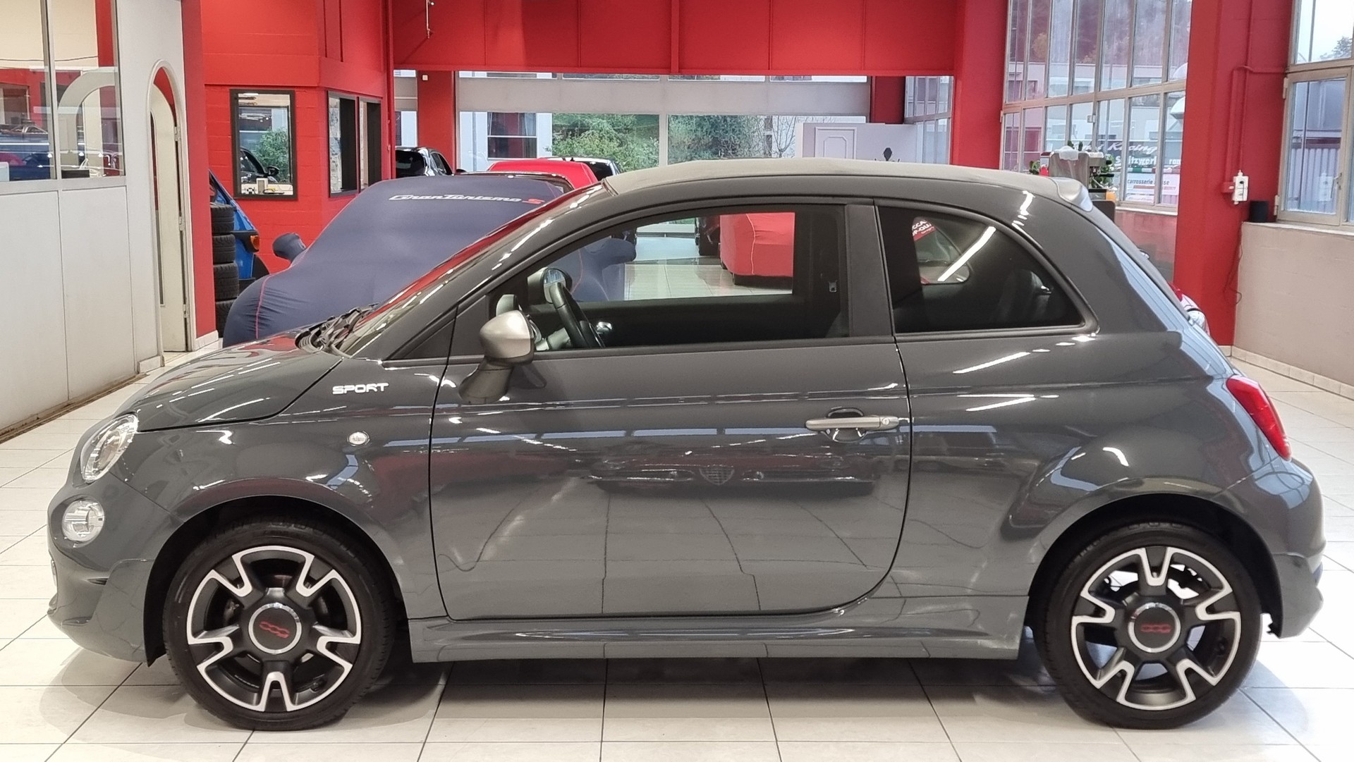 FIAT 500 C 1.0 Hybrid Sport-image-1