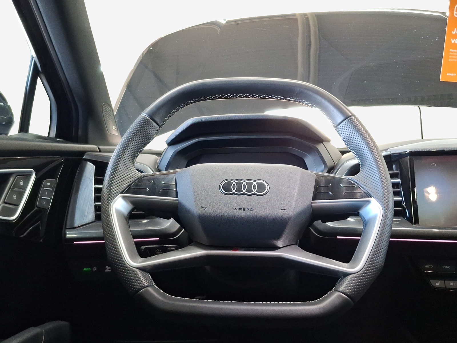 AUDI Q4 e-tron 50 quattro-image-10