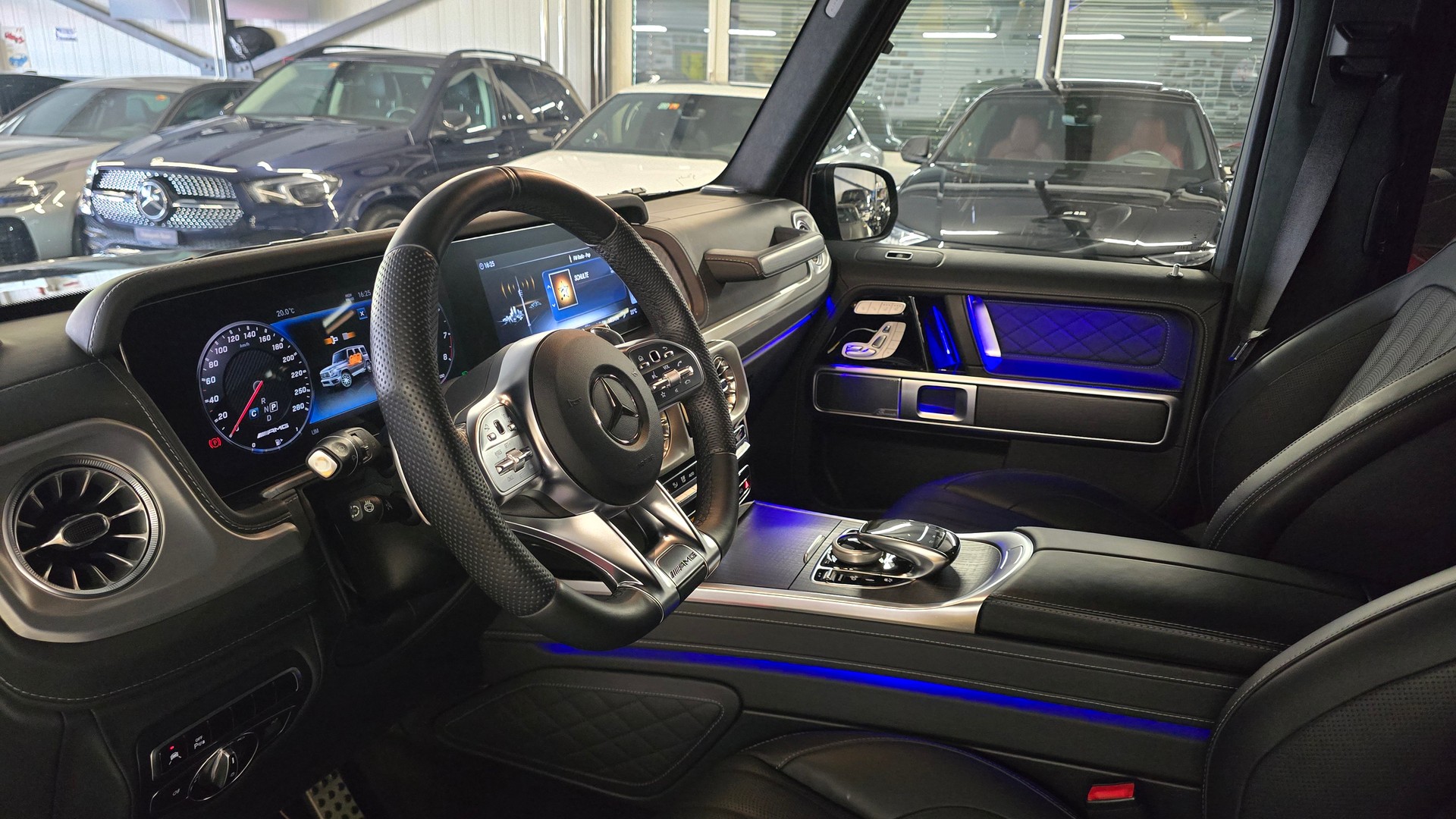 MERCEDES-BENZ G 63 AMG Speedshift Plus G-Tronic-image-18
