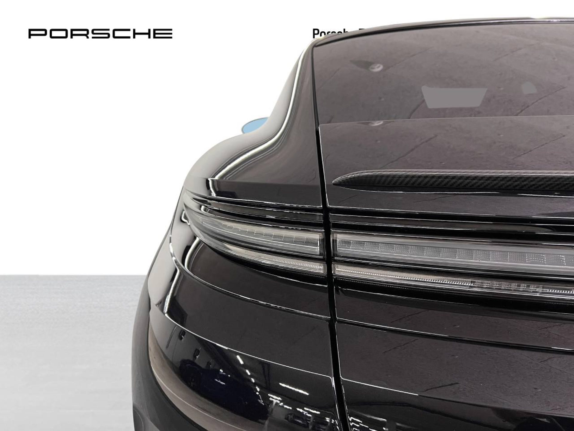 PORSCHE Panamera Turbo S E-Hybrid-image-12