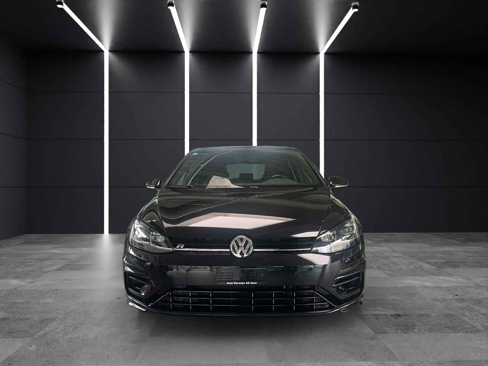 VW Golf VII 2.0 TSI R 310 4motion-image-6