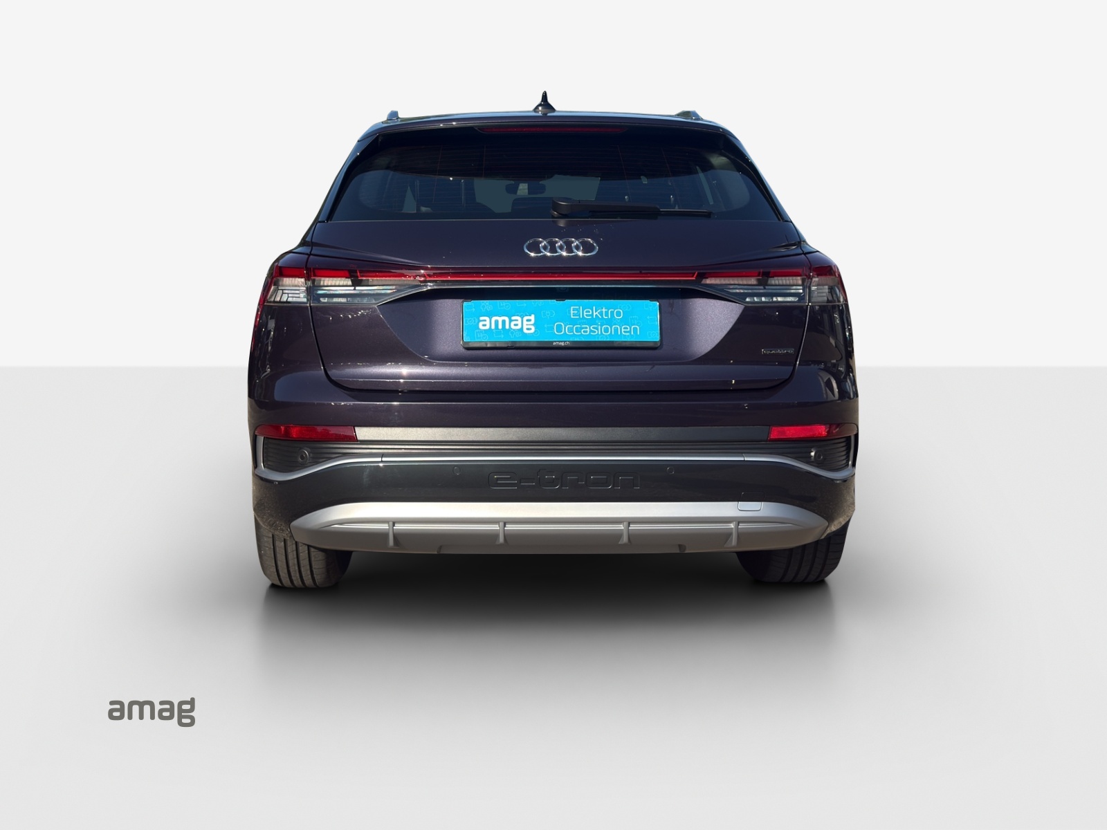 AUDI Q4 e-tron 45 quattro-image-3