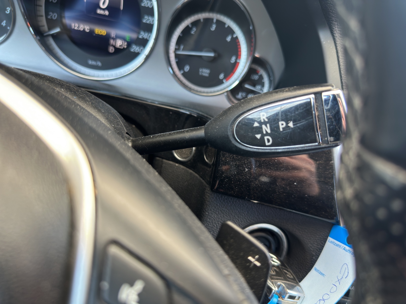 MERCEDES-BENZ E 250 CDI BlueEff. Avantgarde 4Matic 7G-Tronic-image-11