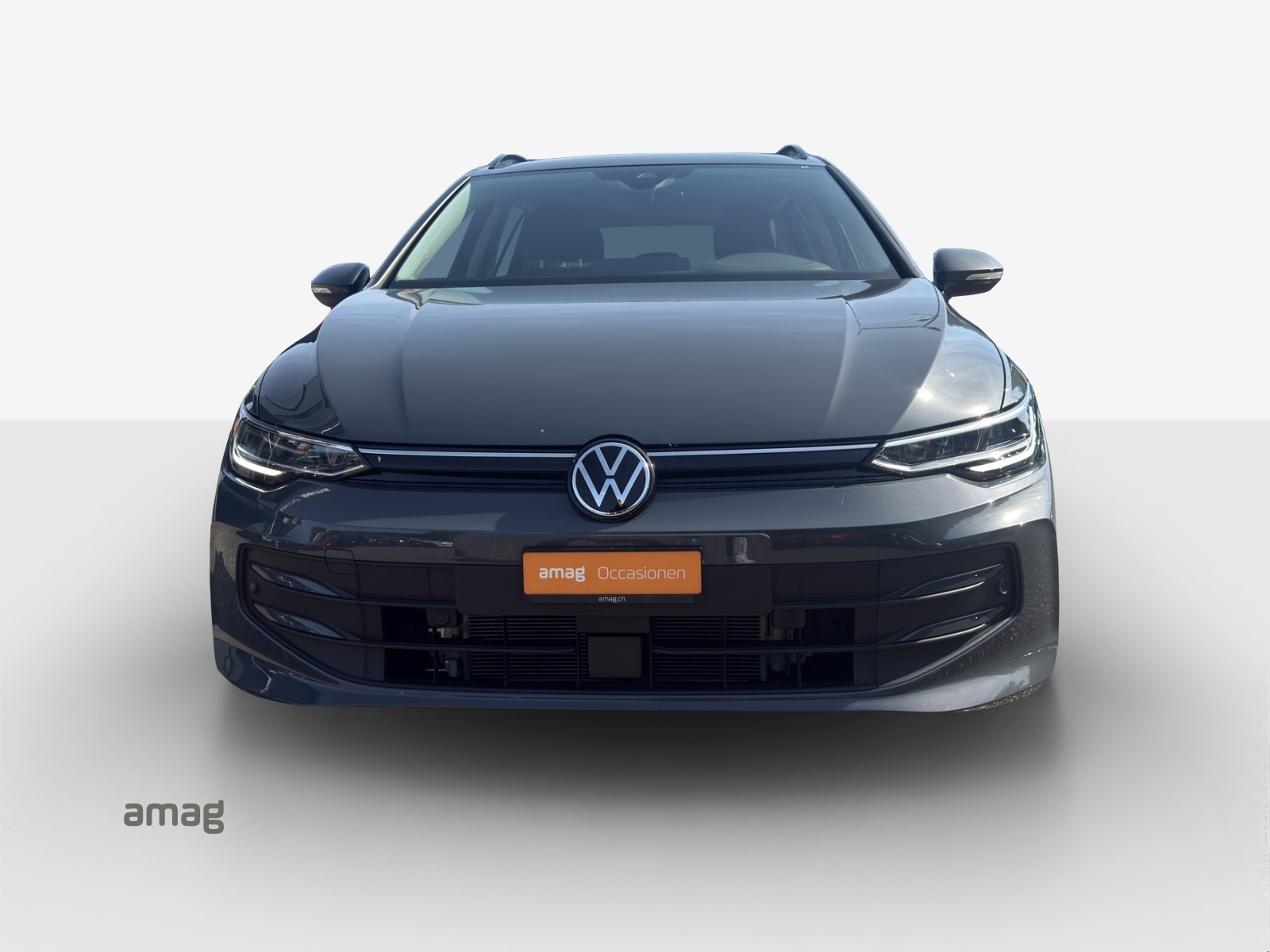 VW Golf Variant 1.5 eTSI mHEV Life-image-6