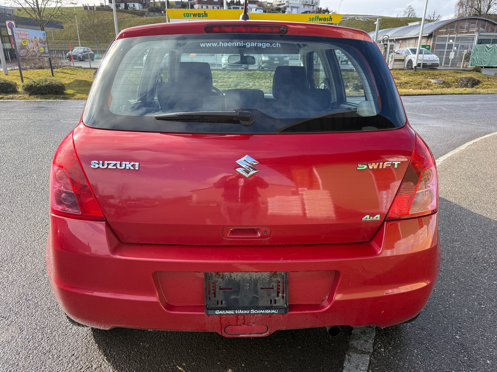SUZUKI Swift 1.3i 16V GL 4x4-image-5