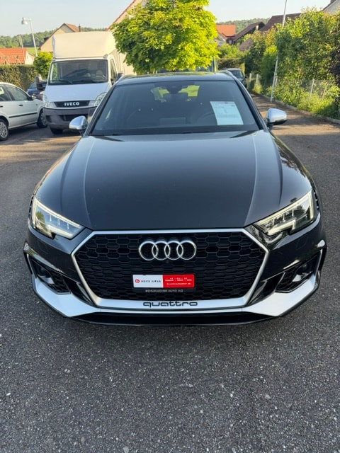 AUDI RS4 Avant 2.9 TFSI quattro tiptronic-image-1