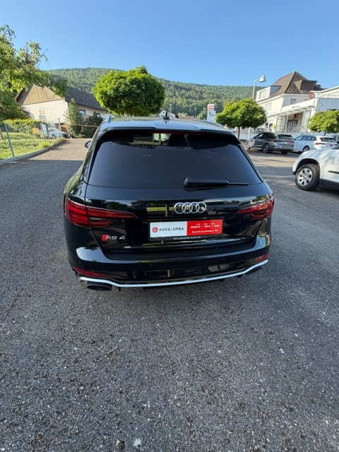 AUDI RS4 Avant 2.9 TFSI quattro tiptronic-image-3
