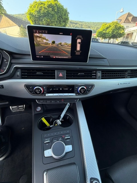 AUDI RS4 Avant 2.9 TFSI quattro tiptronic-image-11