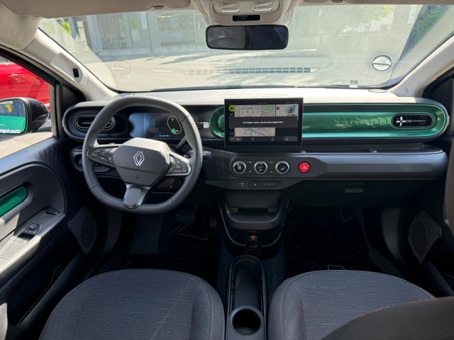 RENAULT Twingo E-Tech Urban Range techno-image-5