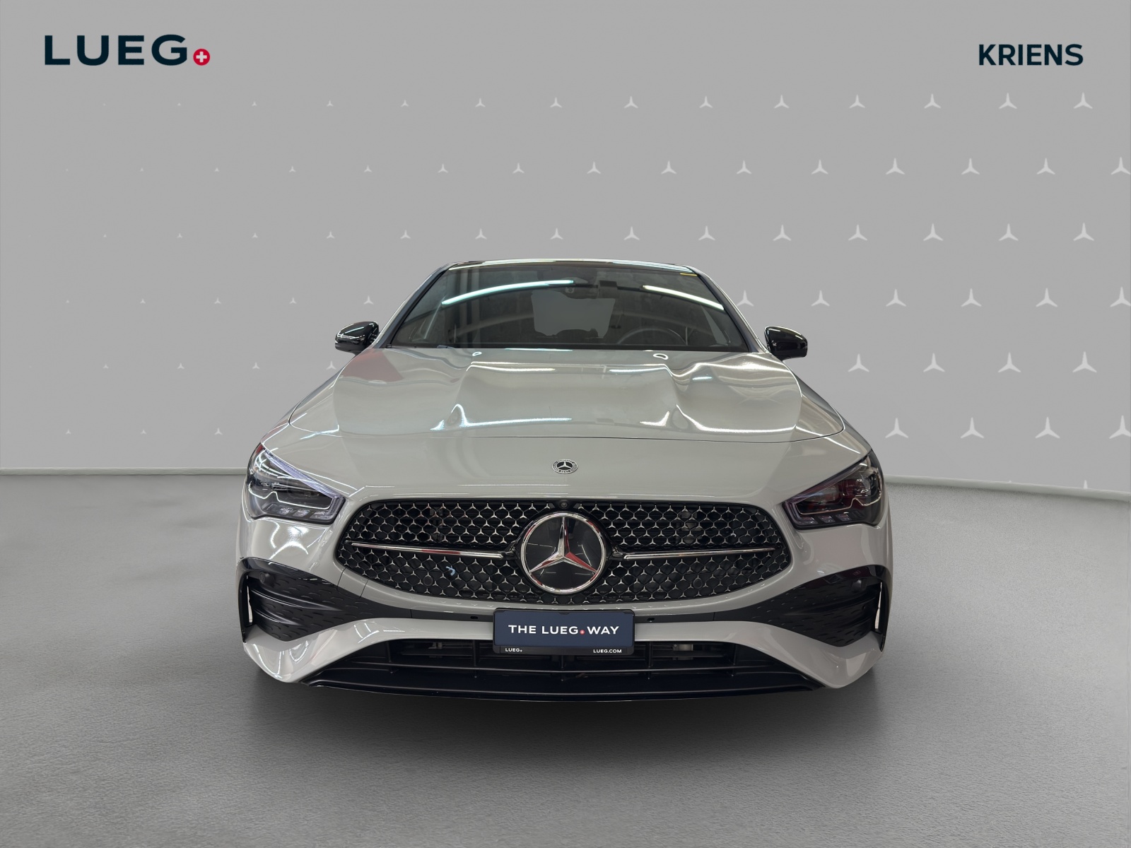 MERCEDES-BENZ CLA 220 4M - AMG / DISTRONIC / 360 Grad Kamera / Soundsystem-image-5