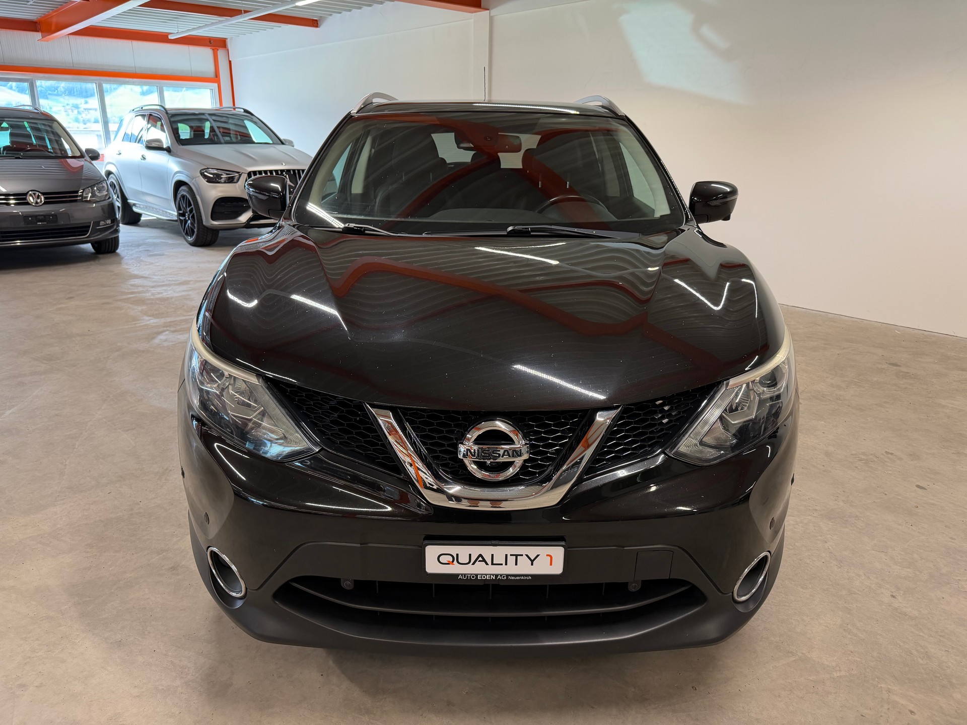 NISSAN Qashqai 1.2 DIG-T tekna-showroom-element-1