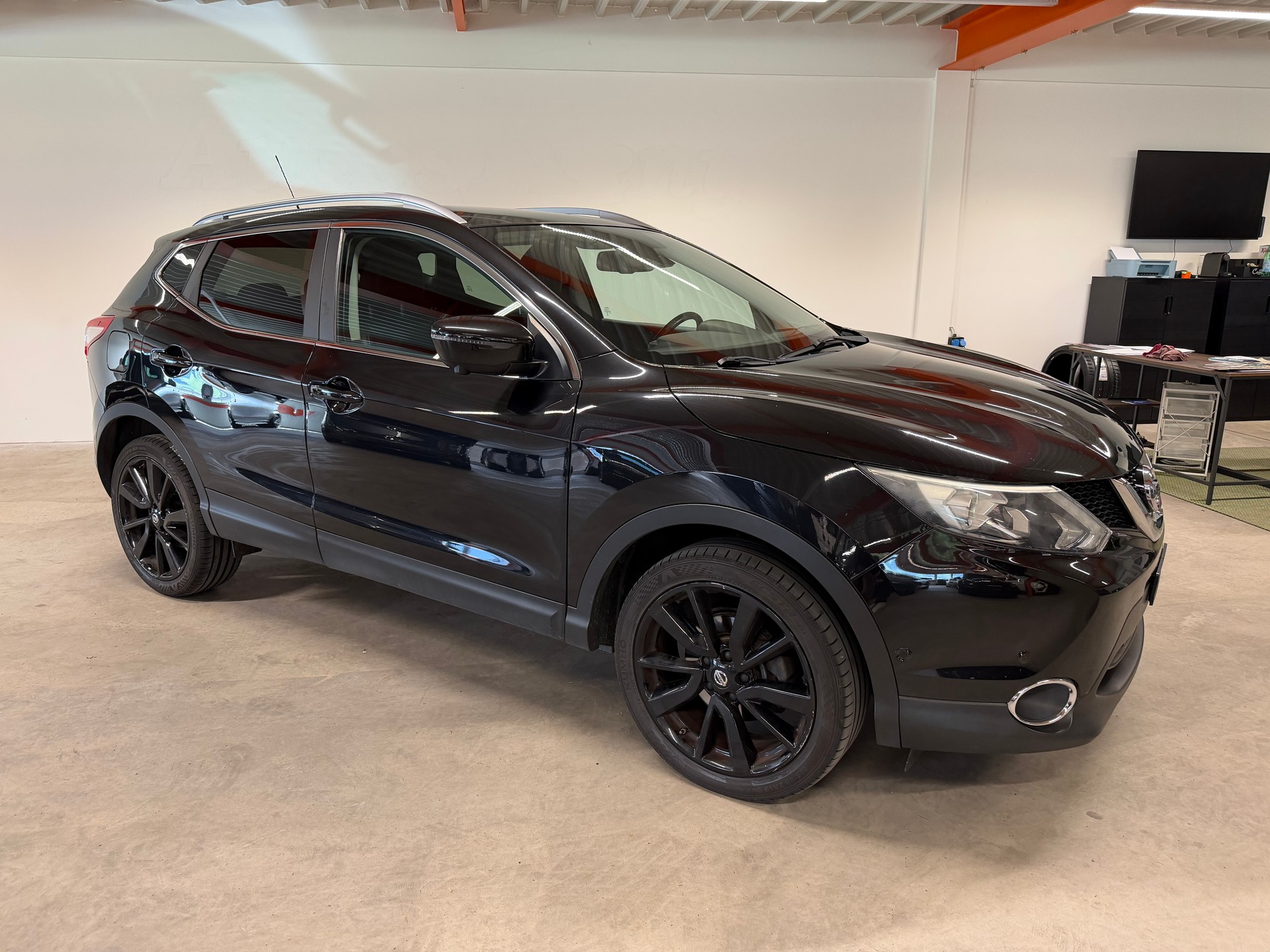 NISSAN Qashqai 1.2 DIG-T tekna-showroom-element-2