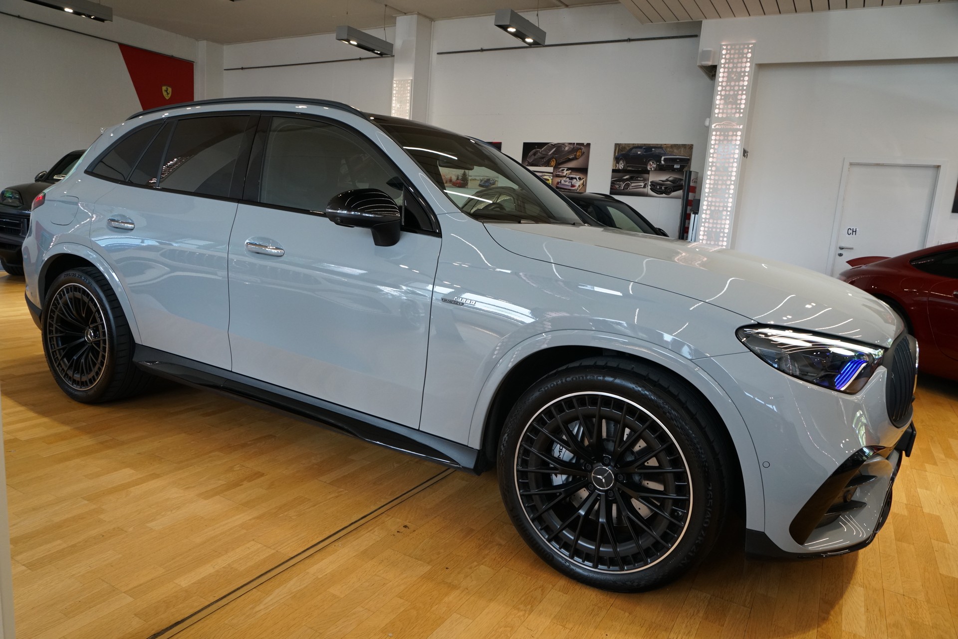 MERCEDES-BENZ GLC 43 AMG Executive Edition 4Matic 9G-Tronic-image-9