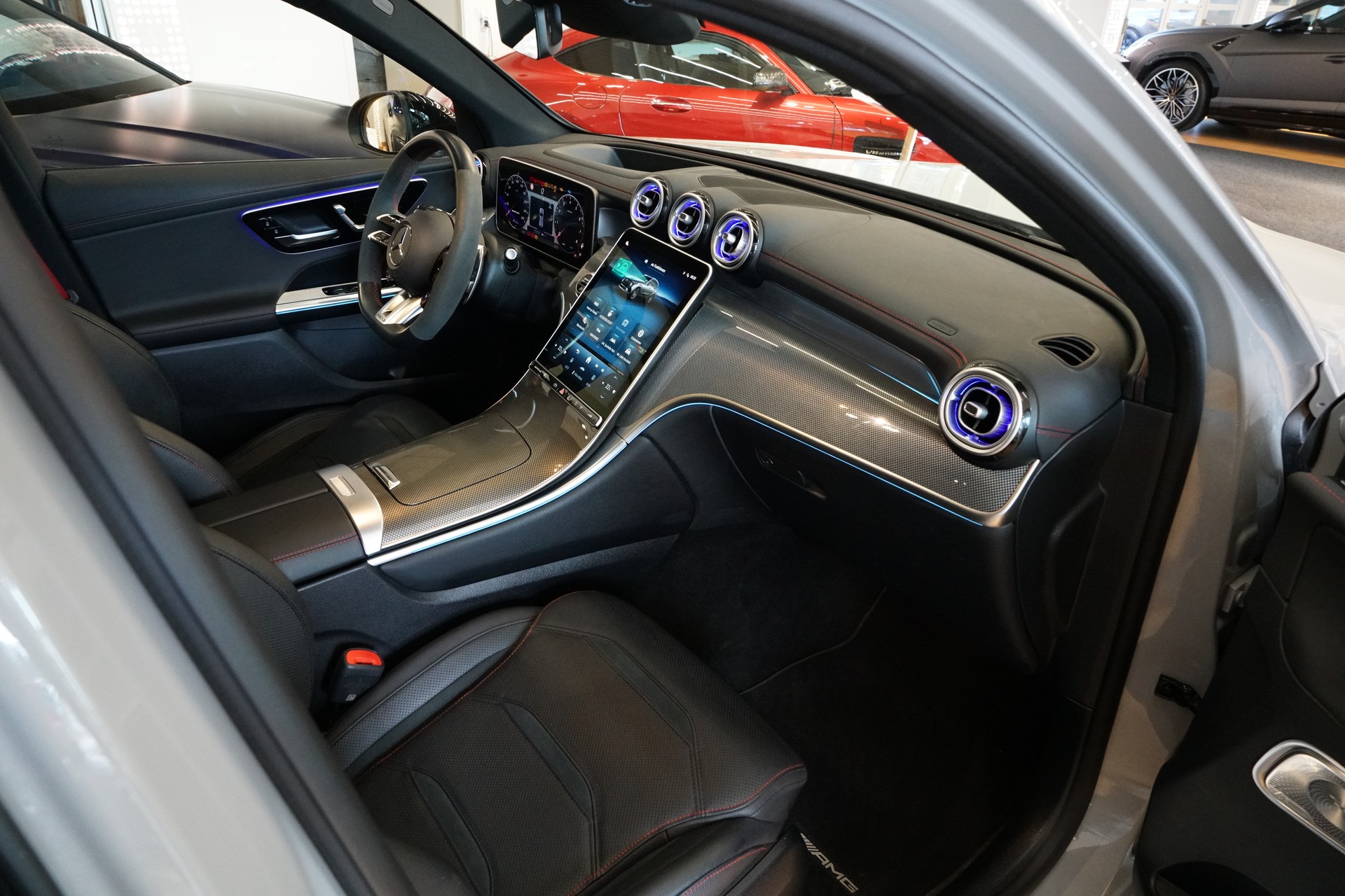 MERCEDES-BENZ GLC 43 AMG Executive Edition 4Matic 9G-Tronic-image-13