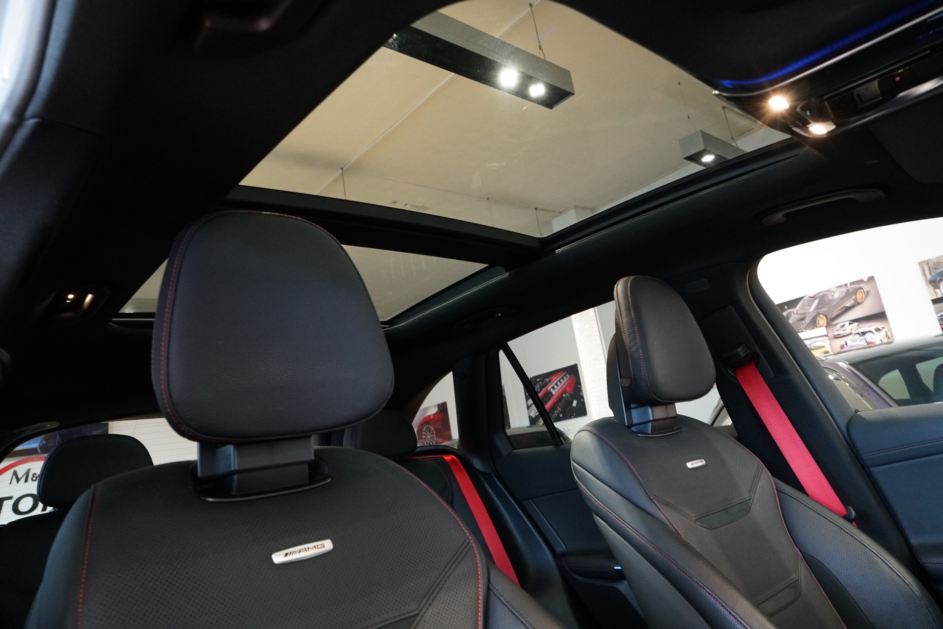 MERCEDES-BENZ GLC 43 AMG Executive Edition 4Matic 9G-Tronic-image-14