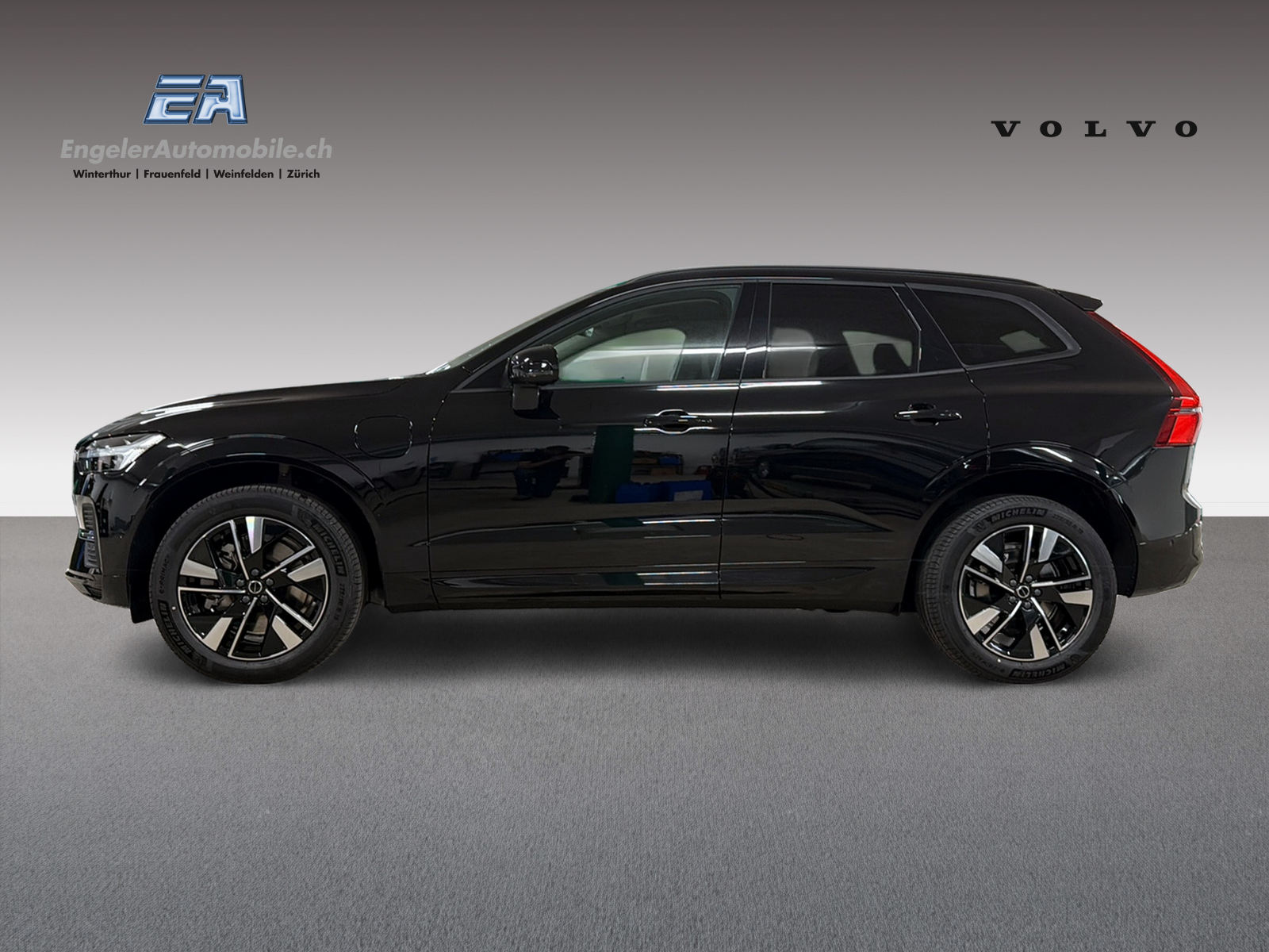 VOLVO XC60 2.0 T6 TE Core eAWD-image-3